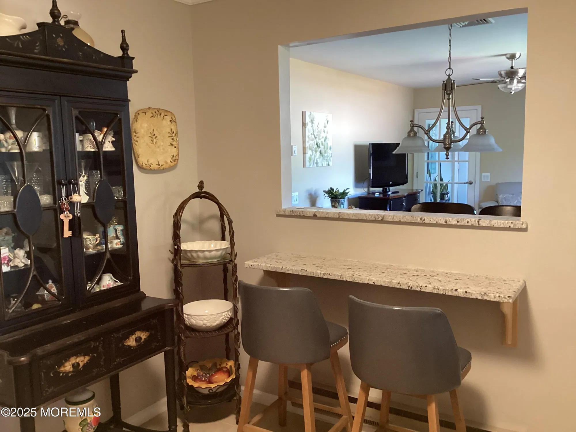 Property Slideshow image 12 of 27 | 2 carteret ln a, Whiting, NJ, 08759