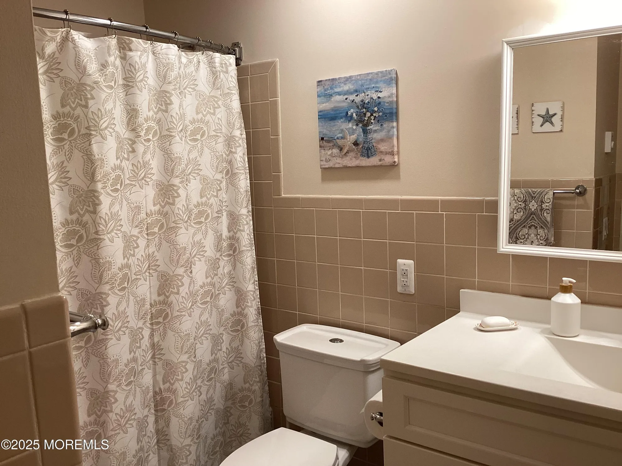 Property Slideshow image 17 of 27 | 2 carteret ln a, Whiting, NJ, 08759