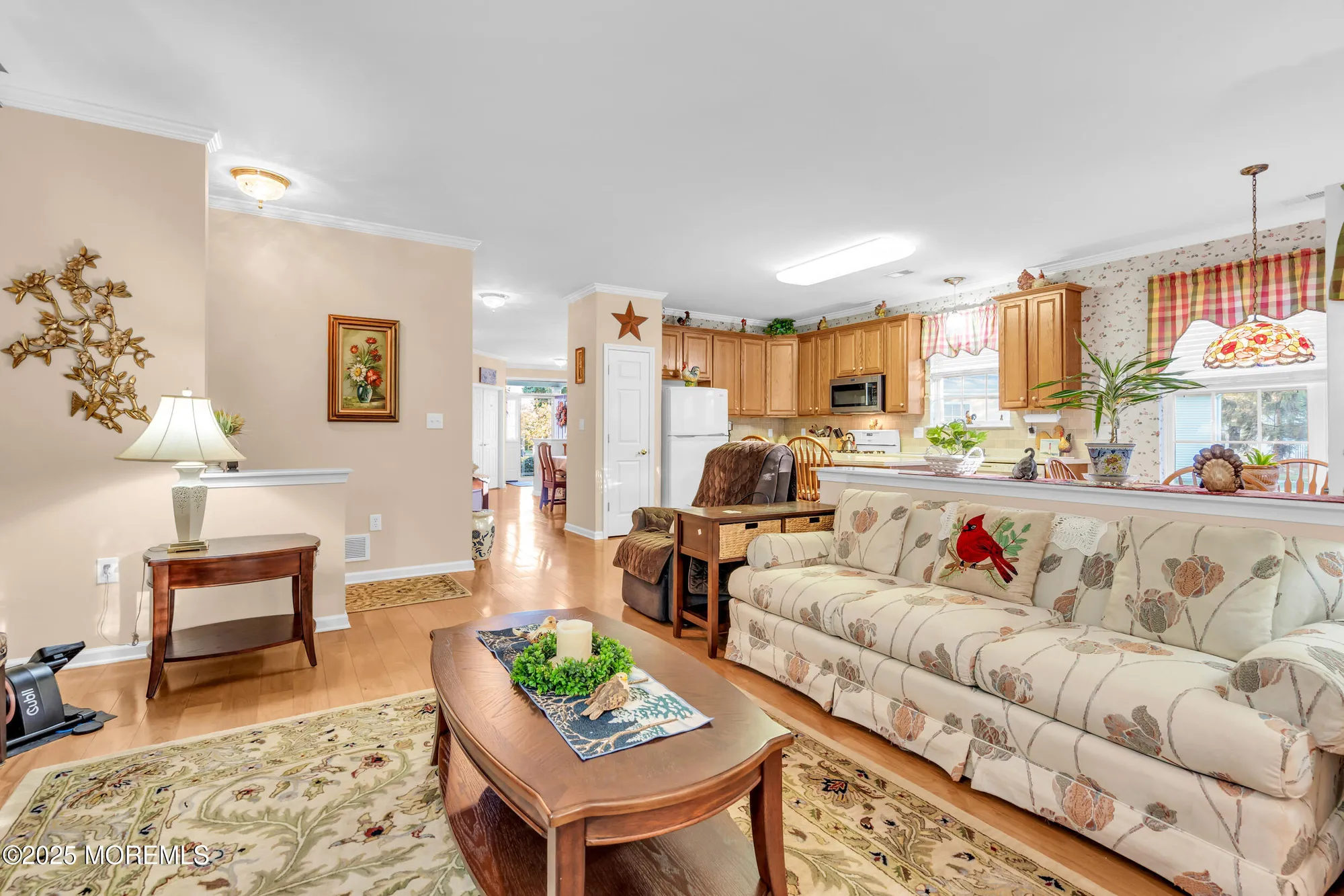 Property Slideshow image 8 of 54 | 19 windy reef ct, Barnegat, NJ, 08005