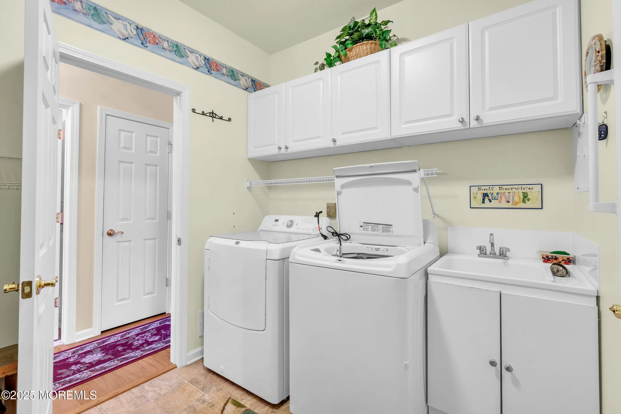 Property Slideshow image 21 of 54 | 19 windy reef ct, Barnegat, NJ, 08005