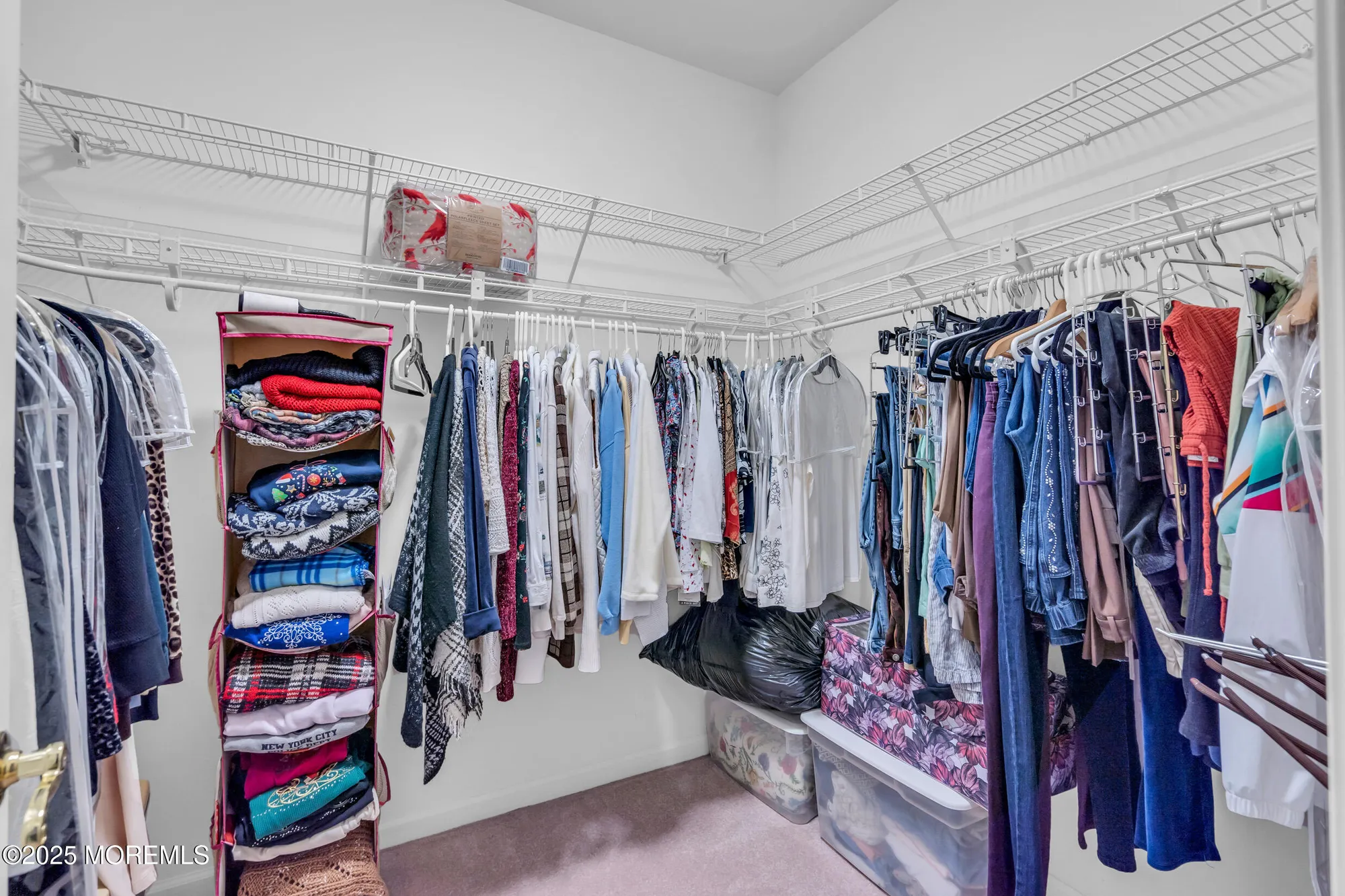 Property Slideshow image 25 of 54 | 19 windy reef ct, Barnegat, NJ, 08005