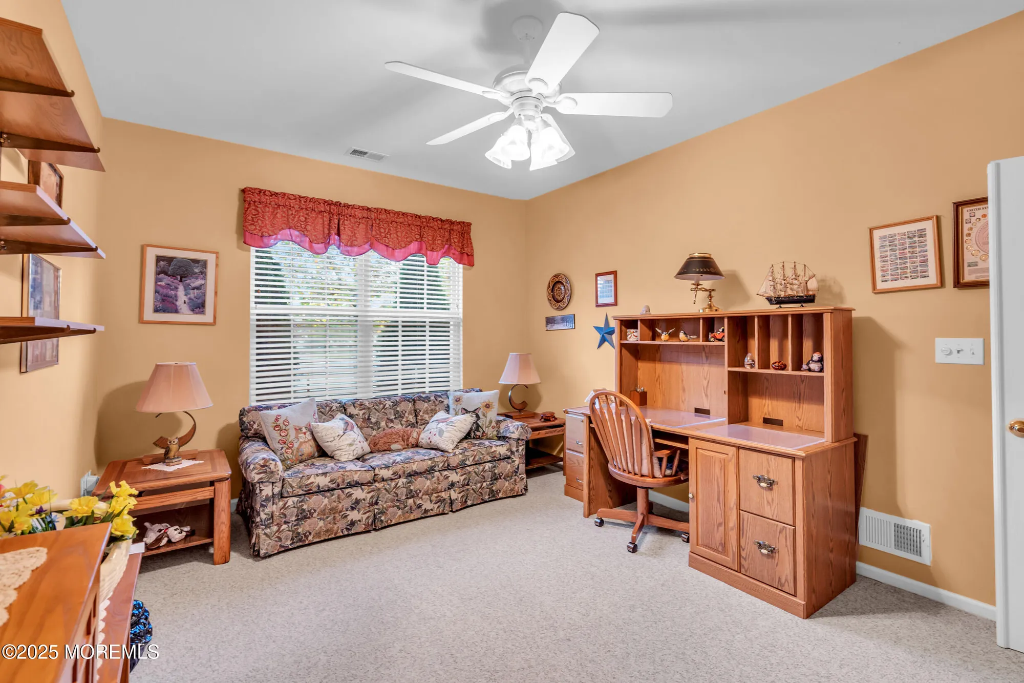 Property Slideshow image 20 of 54 | 19 windy reef ct, Barnegat, NJ, 08005