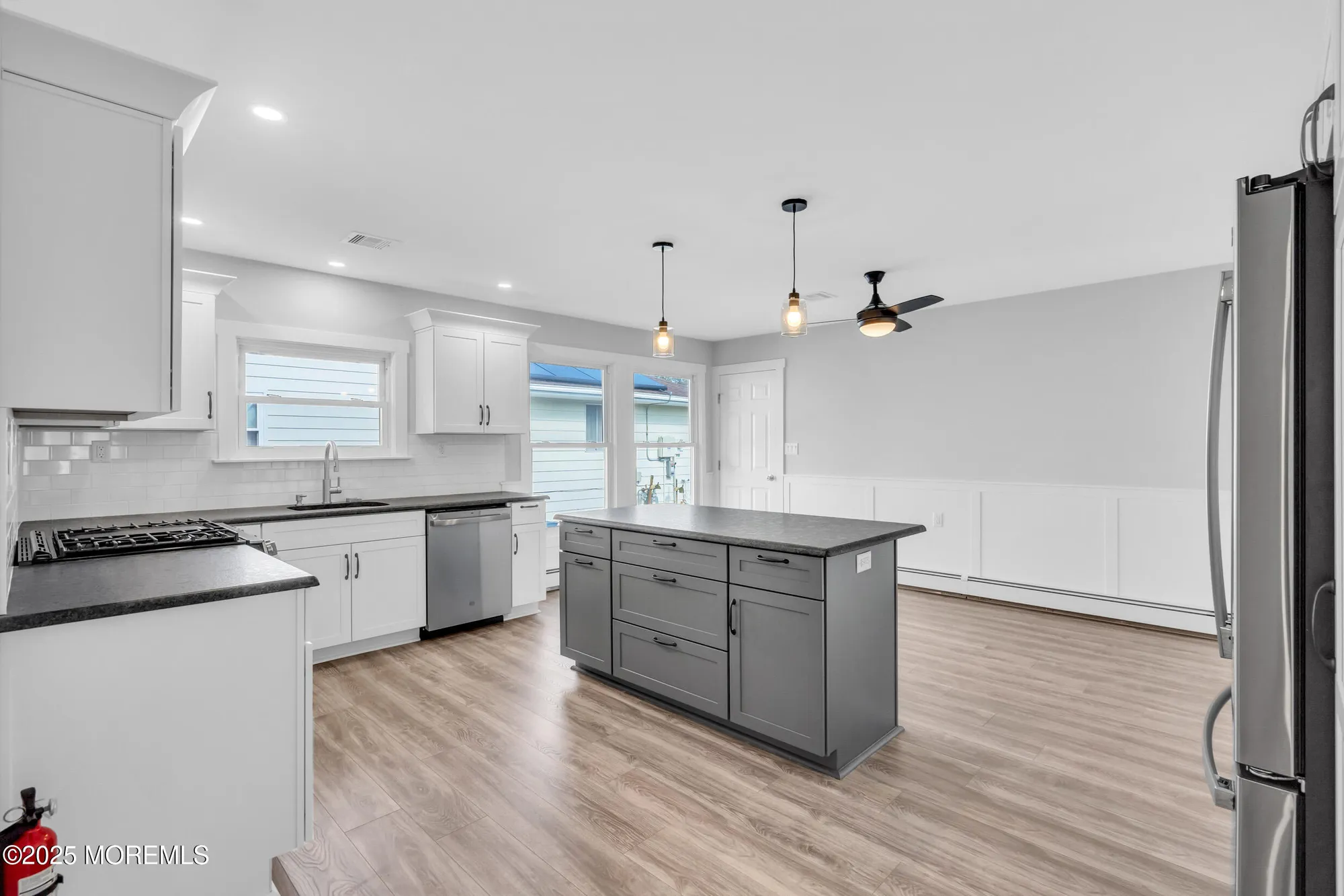 Property Slideshow image 8 of 24 | 249 barbados dr, Toms River, NJ, 08757