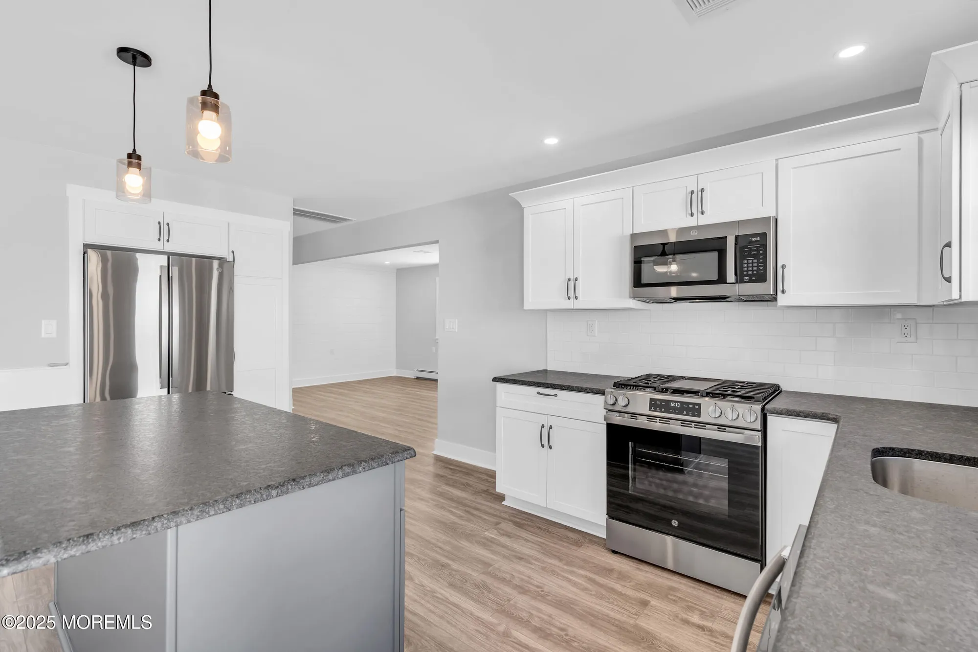 Property Slideshow image 11 of 24 | 249 barbados dr, Toms River, NJ, 08757