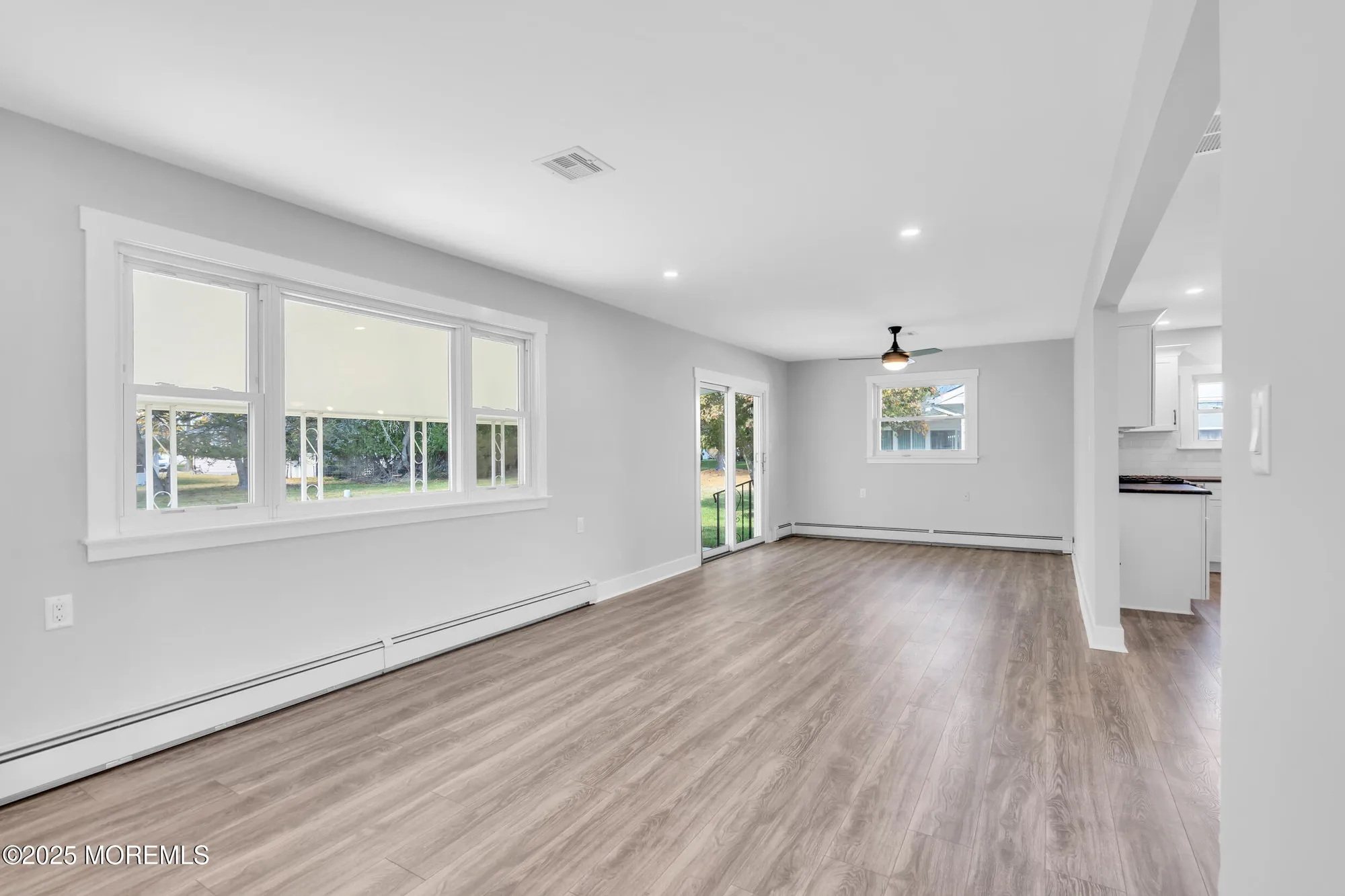 Property Slideshow image 4 of 24 | 249 barbados dr, Toms River, NJ, 08757