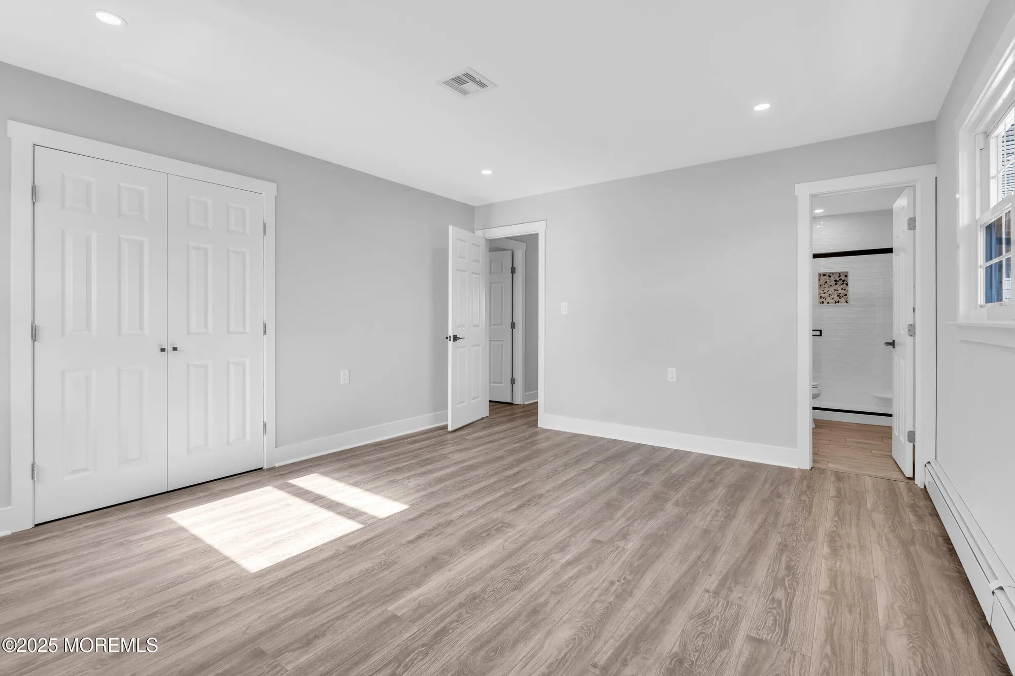 Property Slideshow image 16 of 24 | 249 barbados dr, Toms River, NJ, 08757