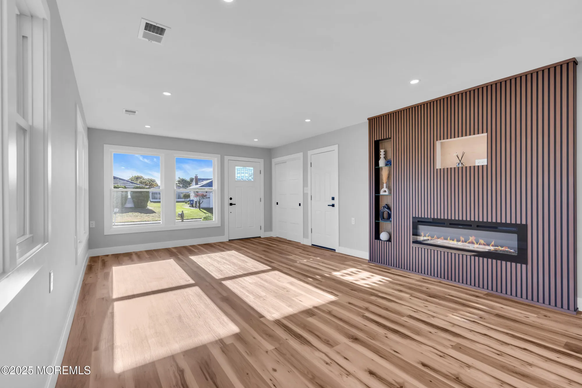 Property Slideshow image 9 of 35 | 17 palmetto point st, Toms River, NJ, 08757