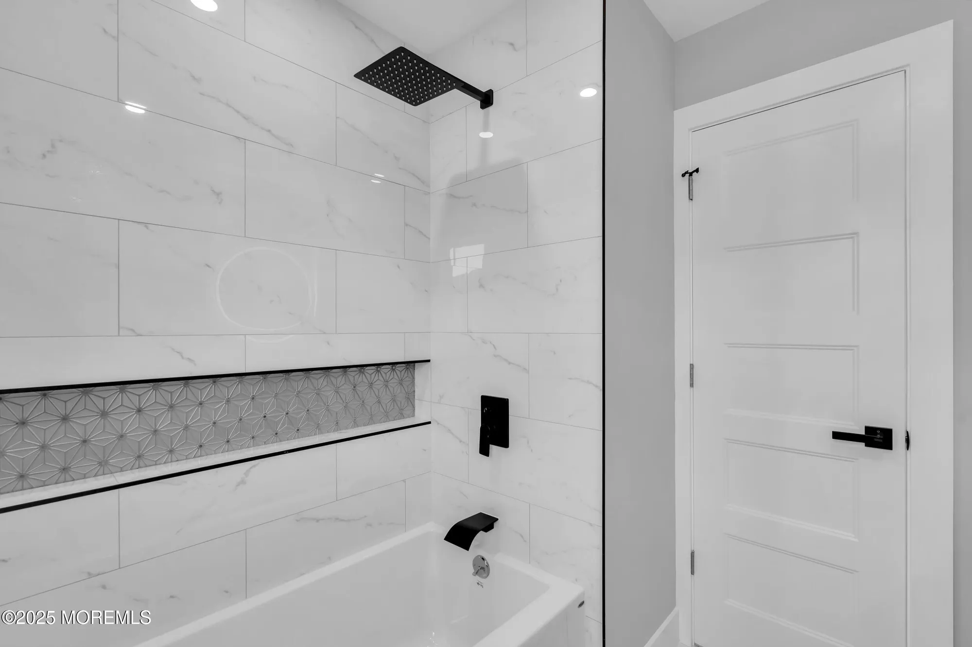 Property Slideshow image 20 of 35 | 17 palmetto point st, Toms River, NJ, 08757