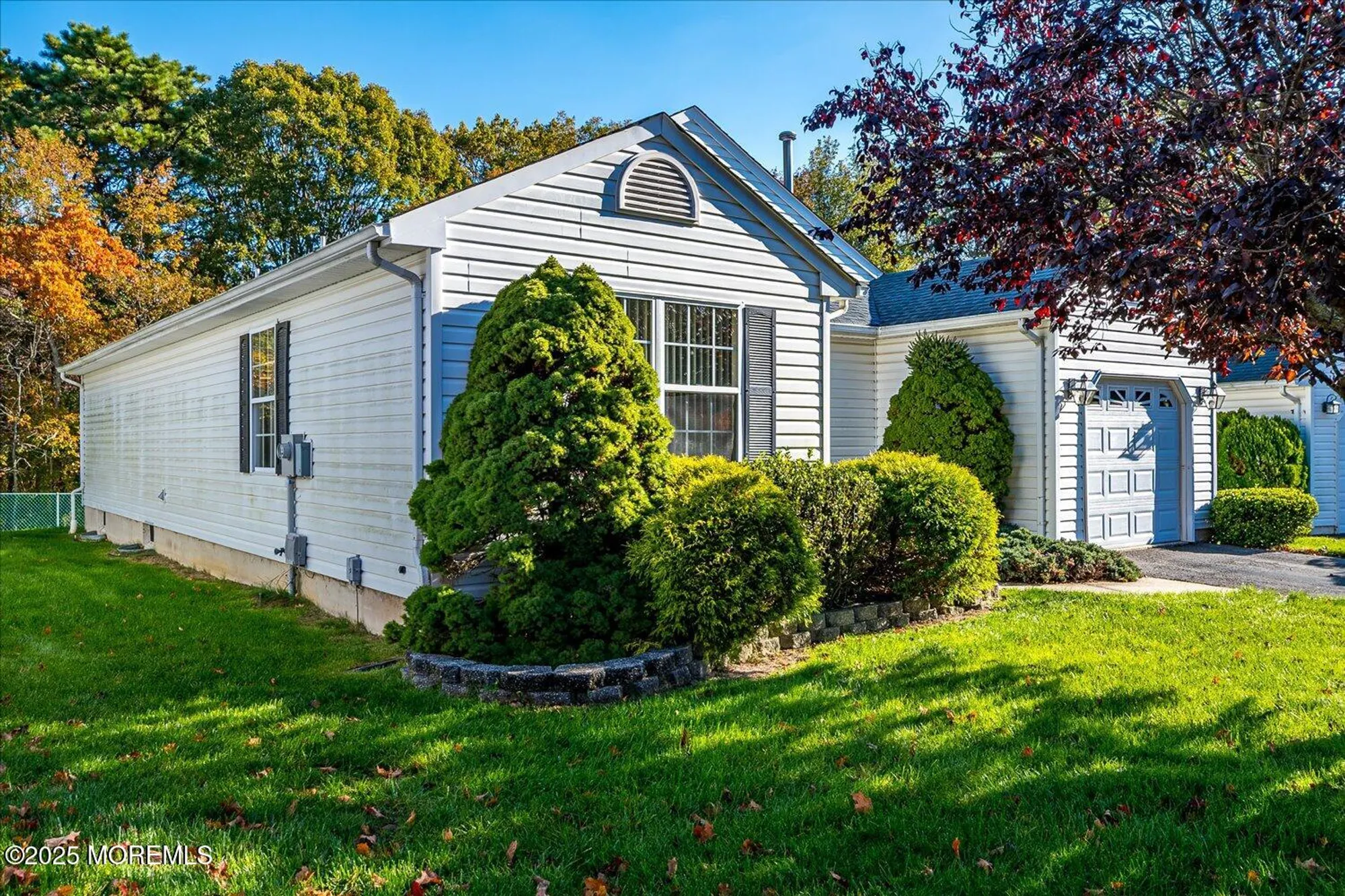 Property Slideshow image 3 of 47 | 36 sleepy hollow dr, Brick, NJ, 08724