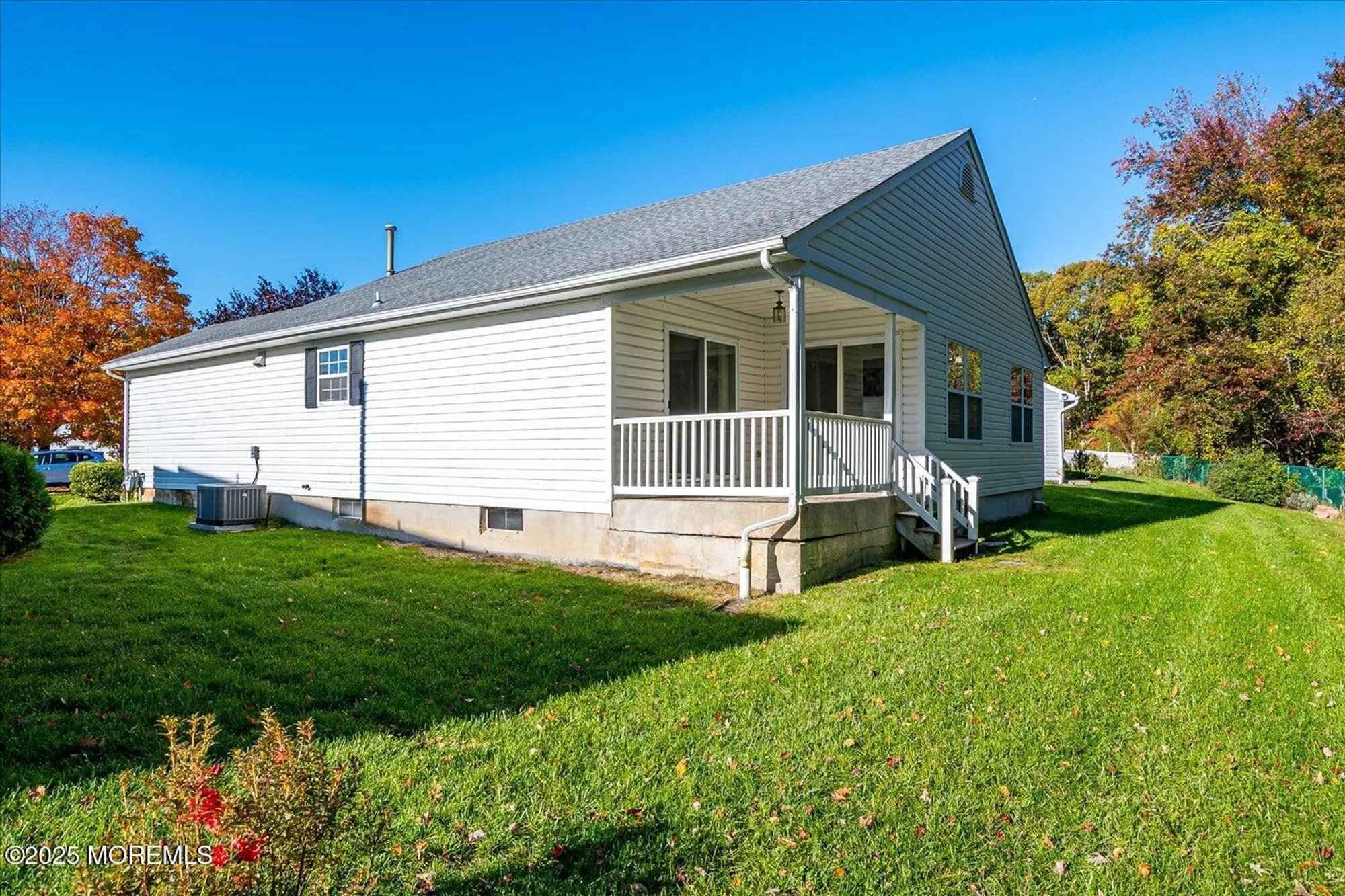 Property Slideshow image 39 of 47 | 36 sleepy hollow dr, Brick, NJ, 08724