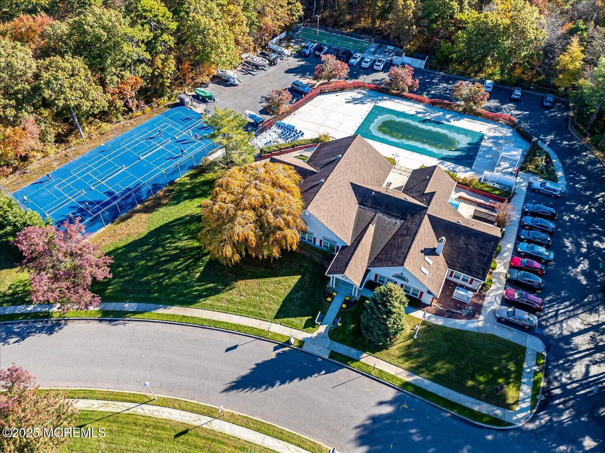 Property Slideshow image 42 of 47 | 36 sleepy hollow dr, Brick, NJ, 08724