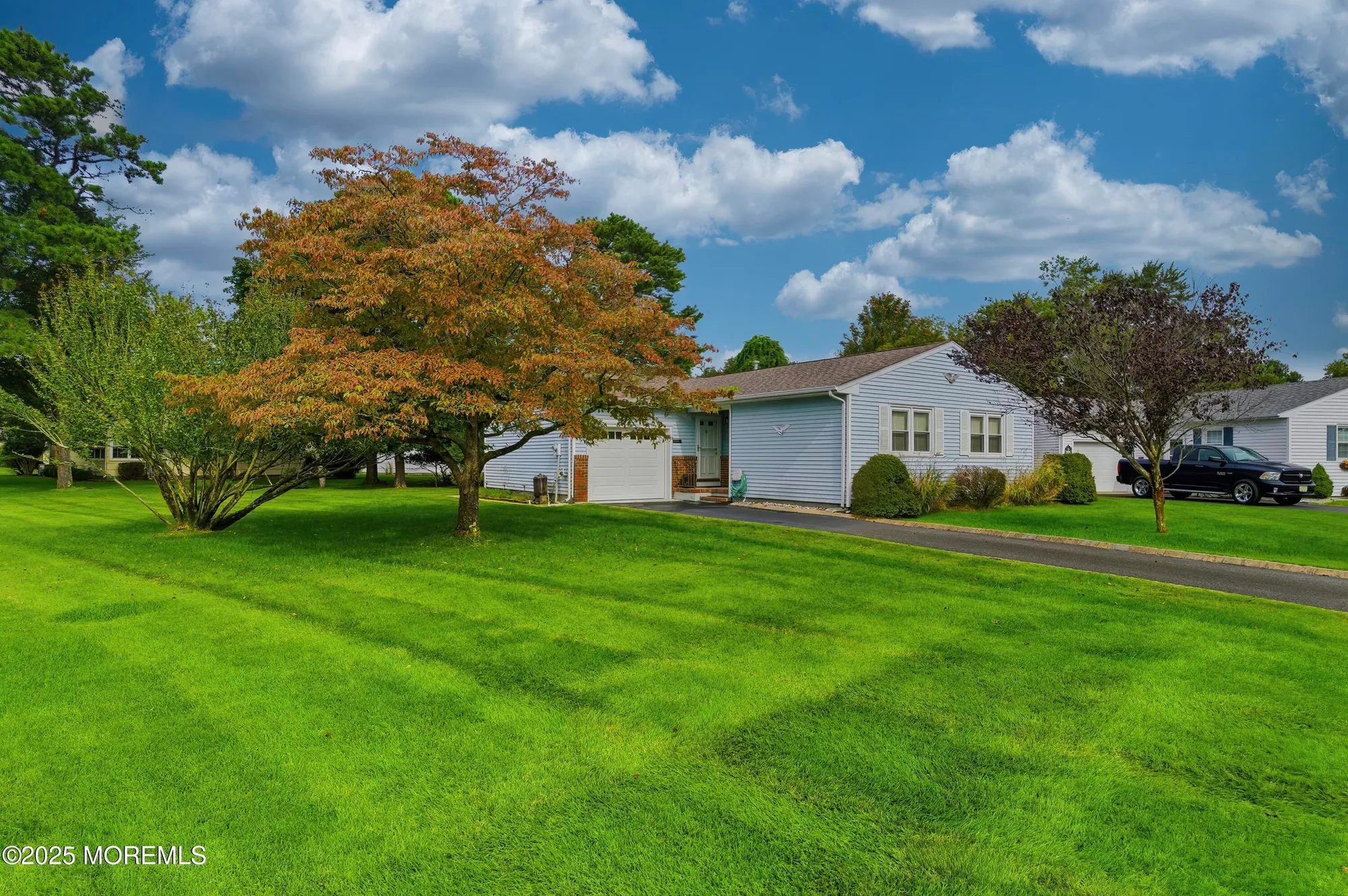 Property Slideshow image 2 of 42 | 1 york ct, Toms River, NJ, 08757