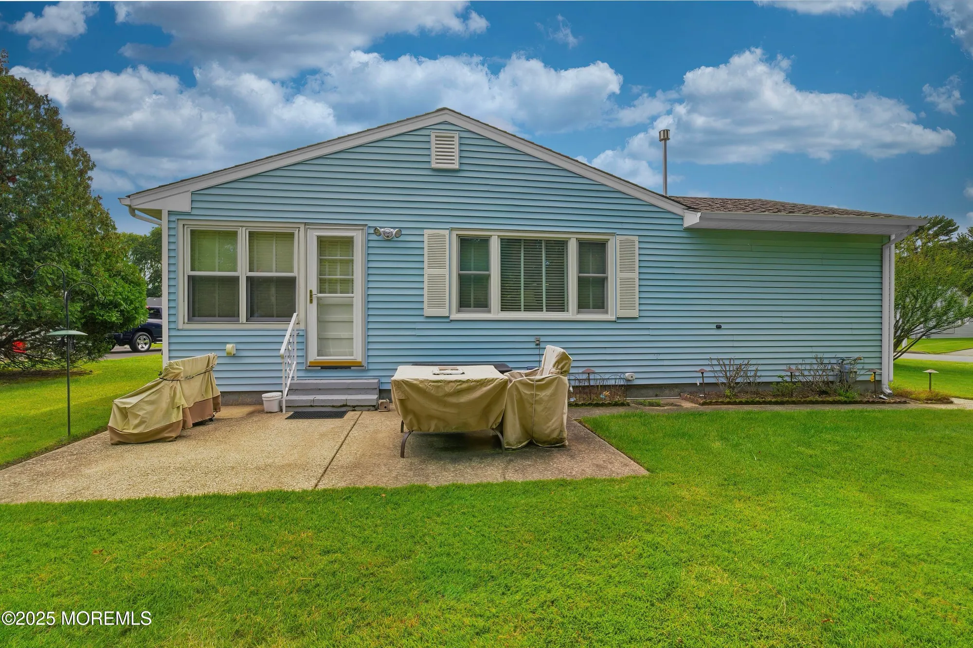 Property Slideshow image 20 of 42 | 1 york ct, Toms River, NJ, 08757