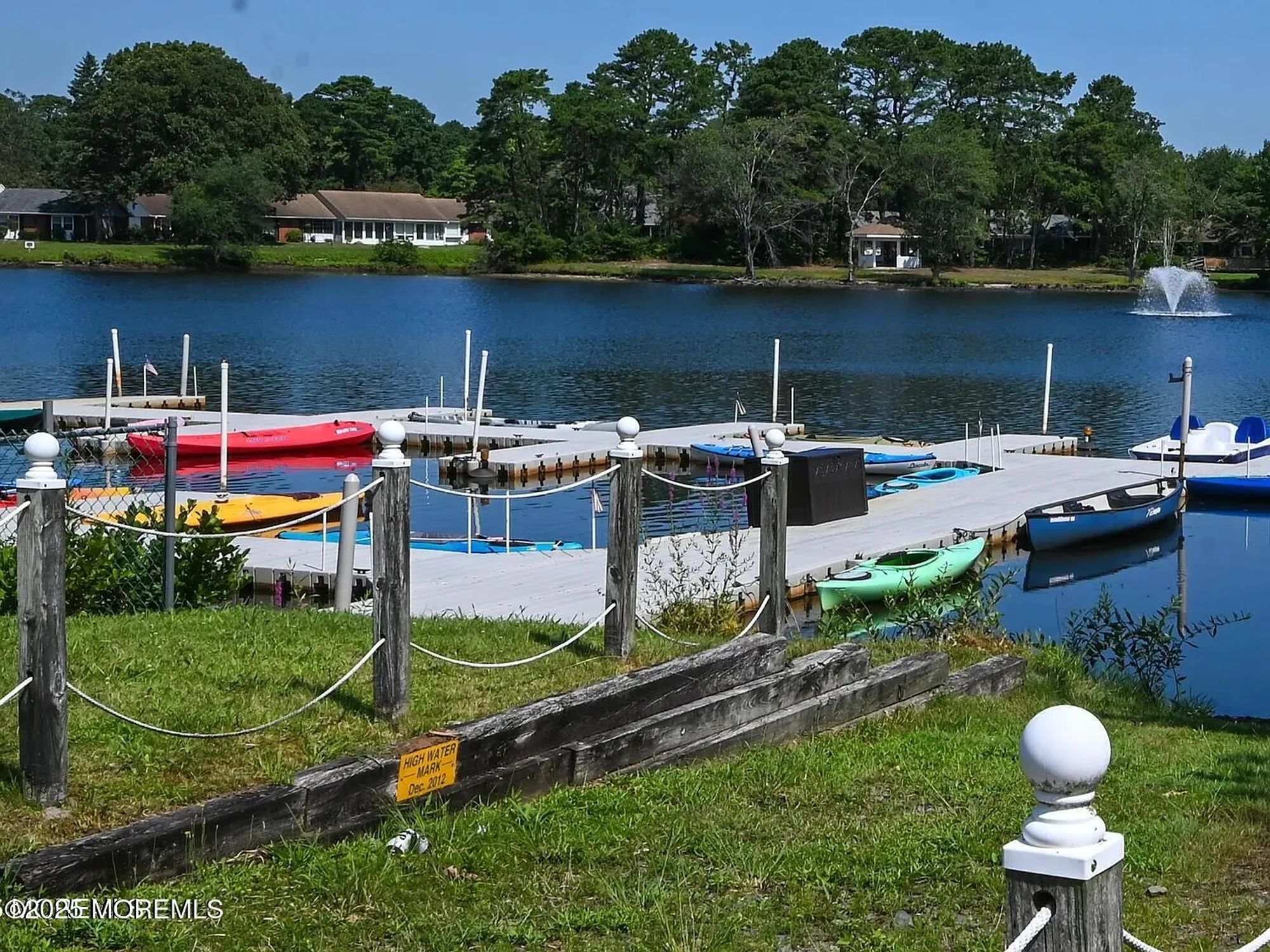 Property Slideshow image 18 of 19 | 664d plymouth dr, Lakewood, NJ, 08701