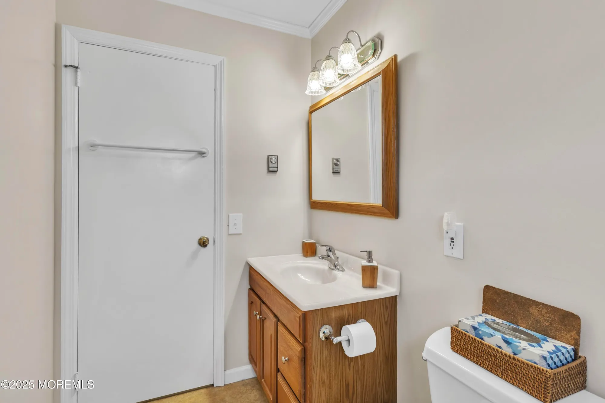 Property Slideshow image 14 of 42 | 1 york ct, Toms River, NJ, 08757