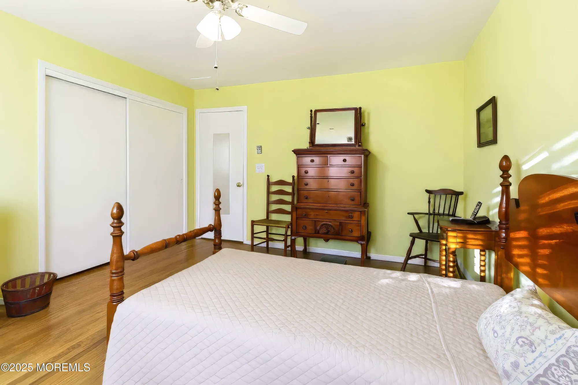 Property Slideshow image 18 of 42 | 1 york ct, Toms River, NJ, 08757