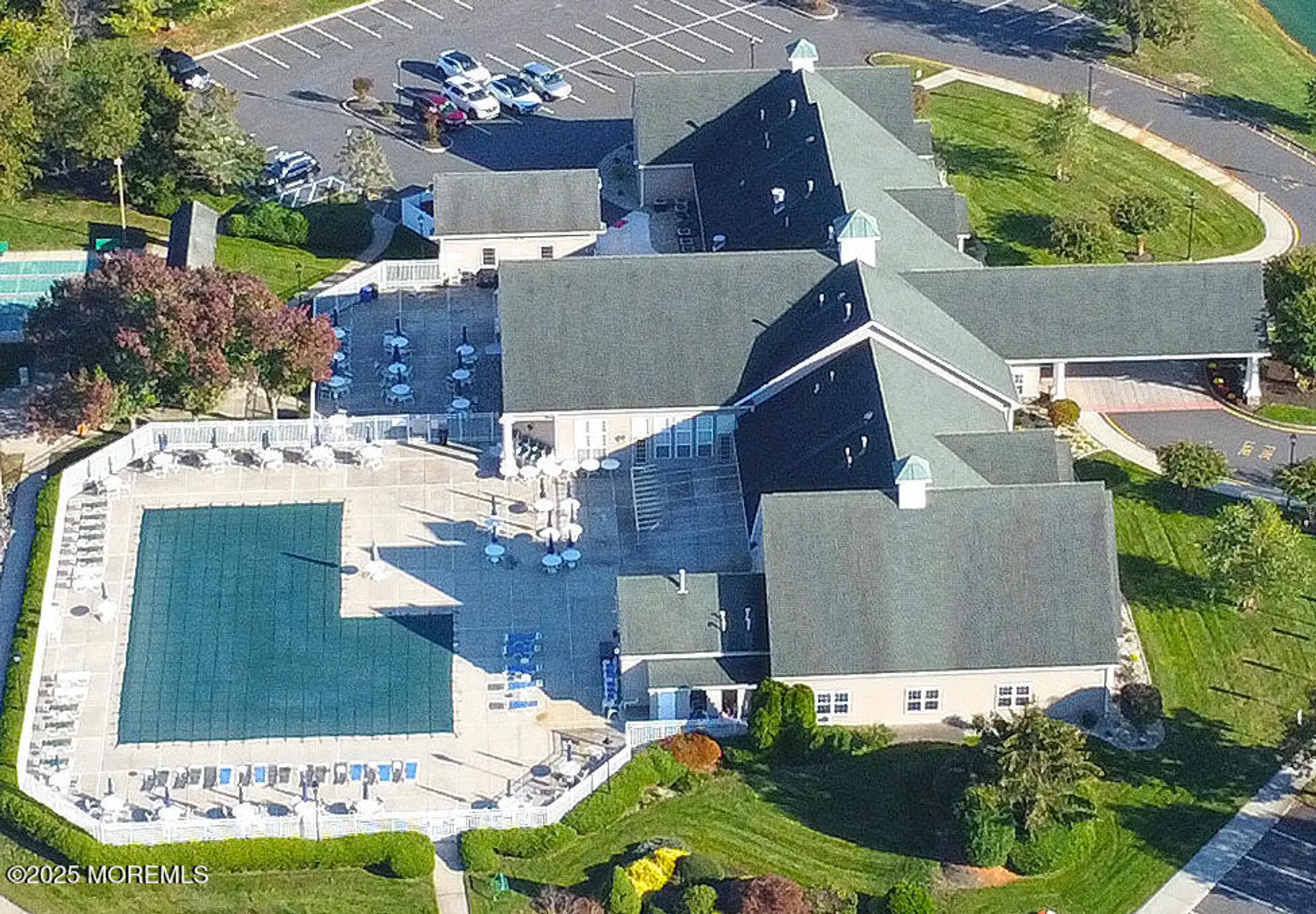 Property Slideshow image 5 of 38 | 2818 danbury ln, Toms River, NJ, 08755