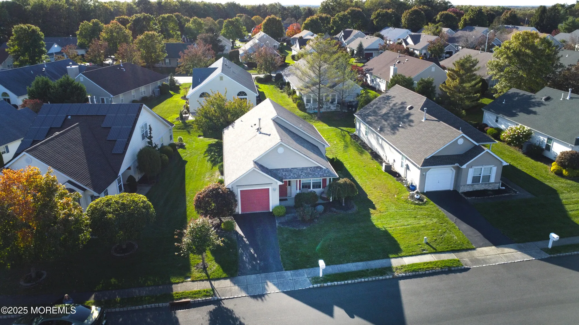 Property Slideshow image 8 of 38 | 2818 danbury ln, Toms River, NJ, 08755