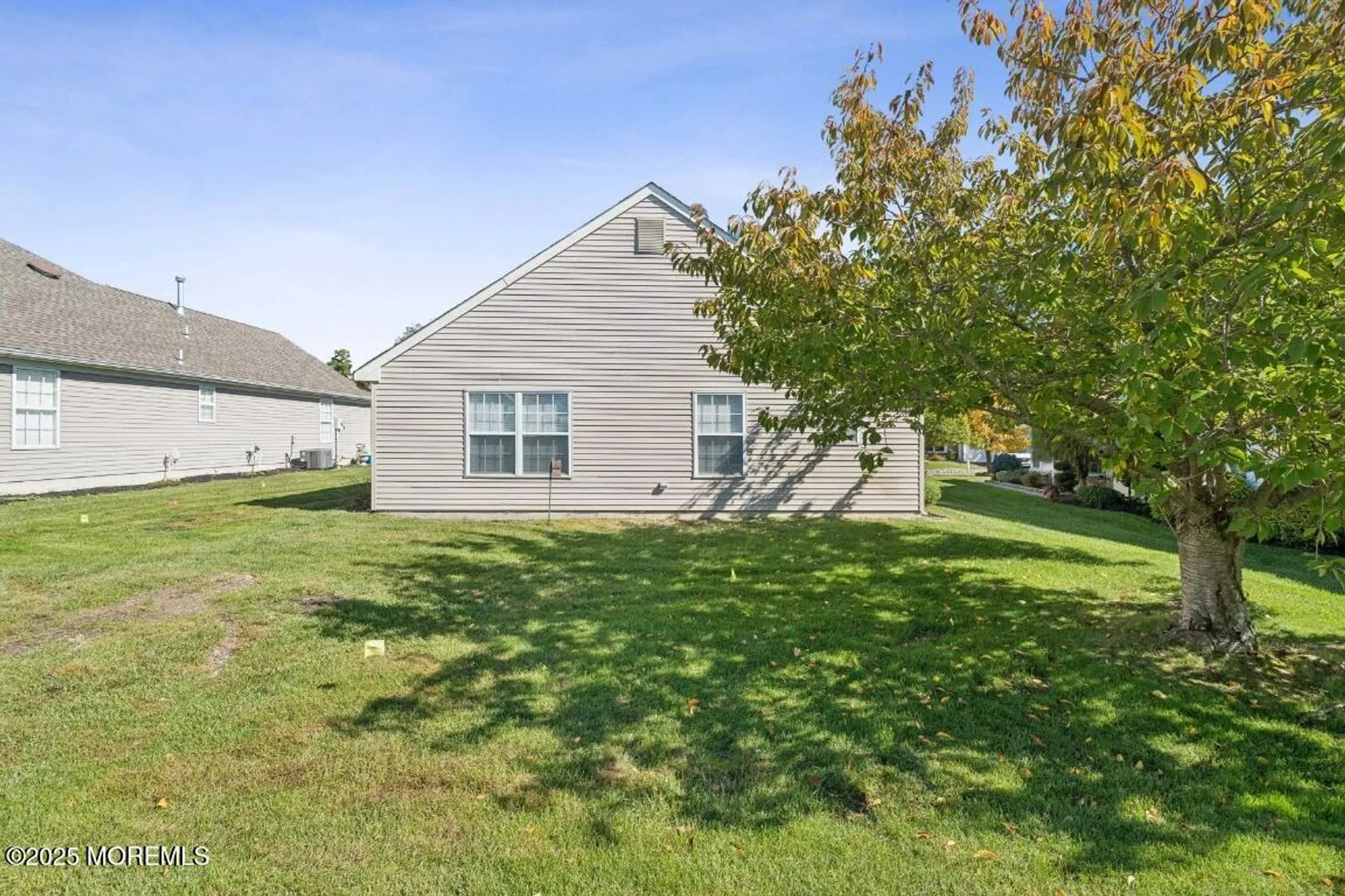 Property Slideshow image 32 of 38 | 2818 danbury ln, Toms River, NJ, 08755