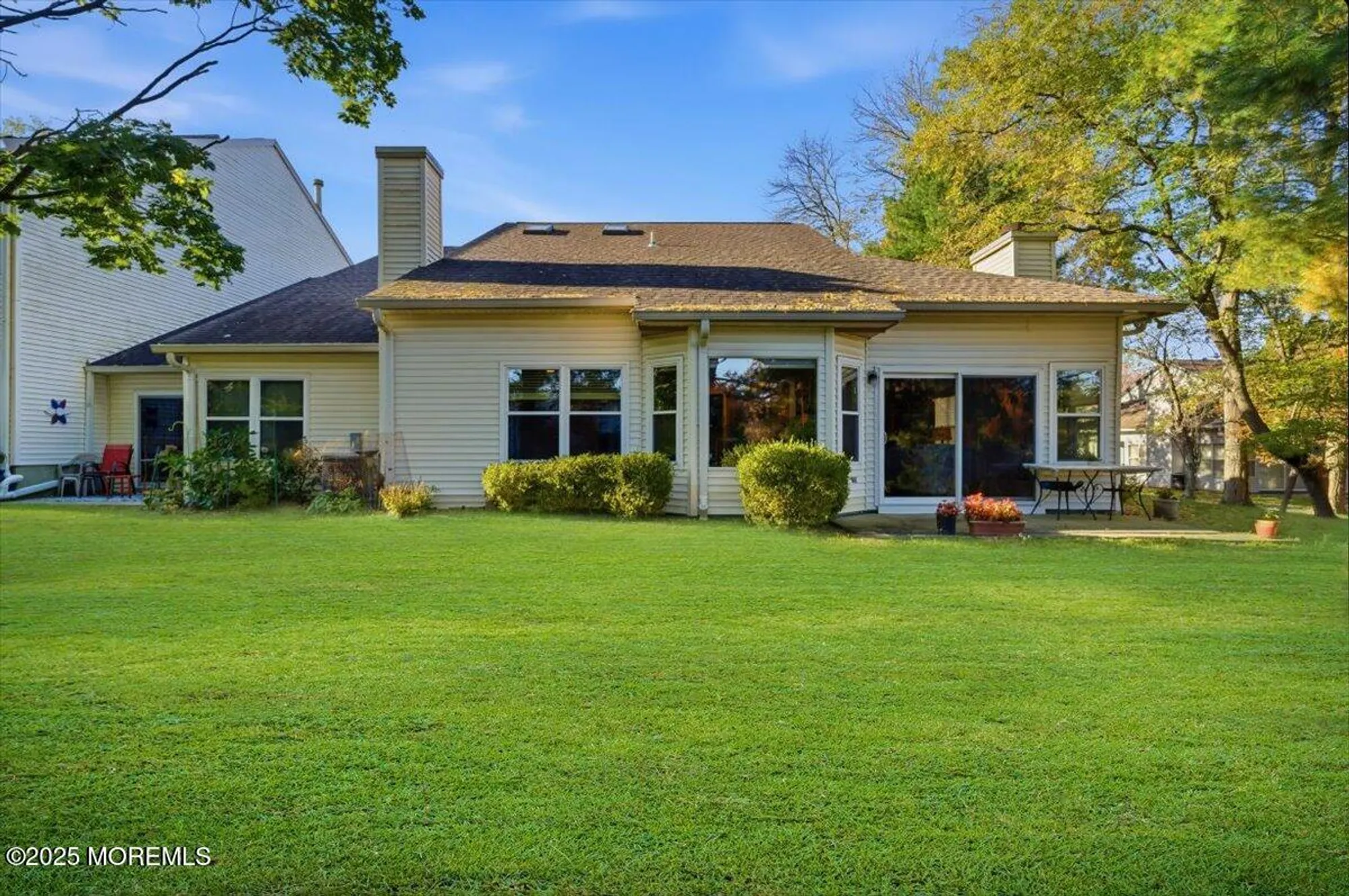 Property Slideshow image 1 of 39 | 351 sunshine ct, Englishtown, NJ, 07726