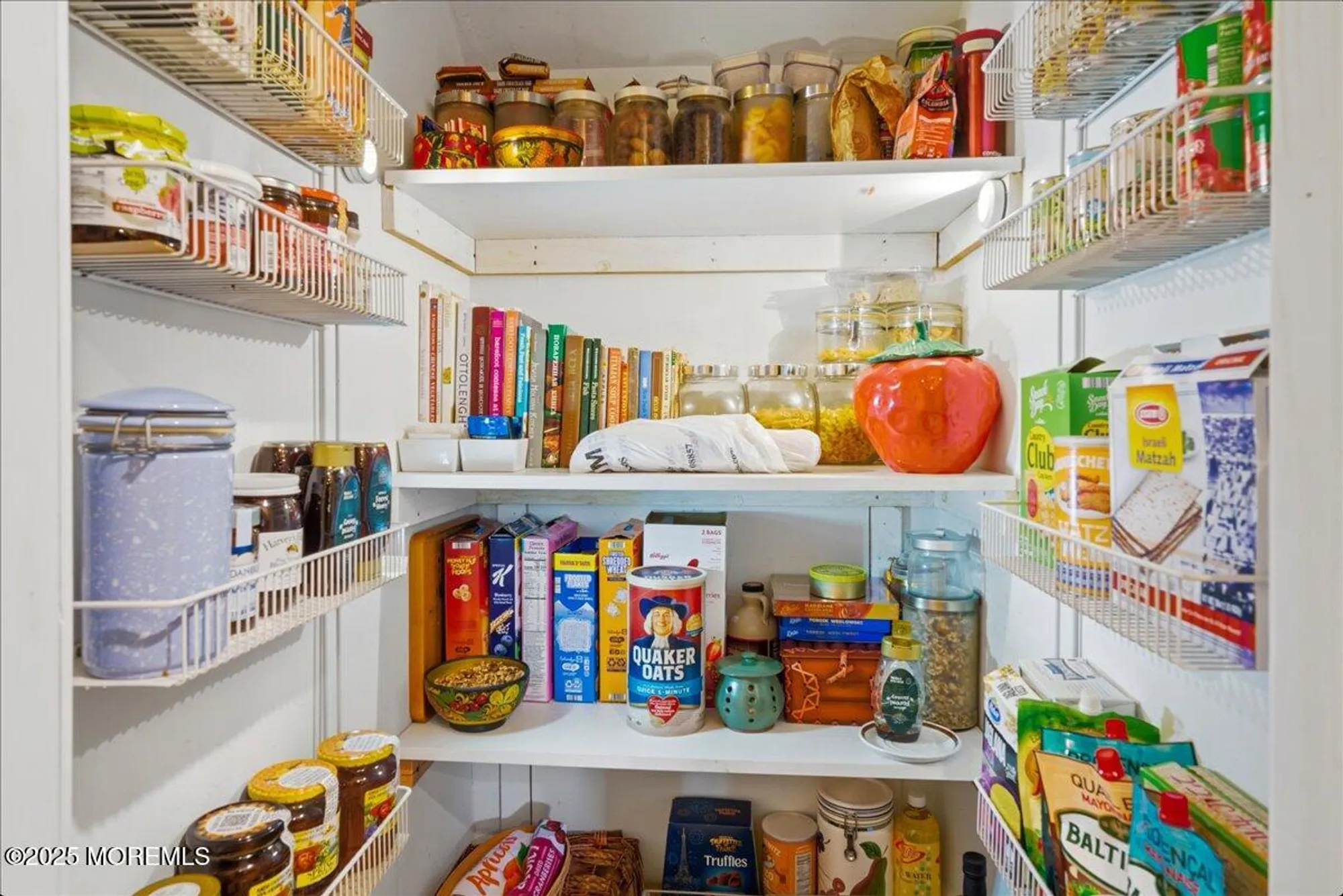 Property Slideshow image 14 of 39 | 351 sunshine ct, Englishtown, NJ, 07726