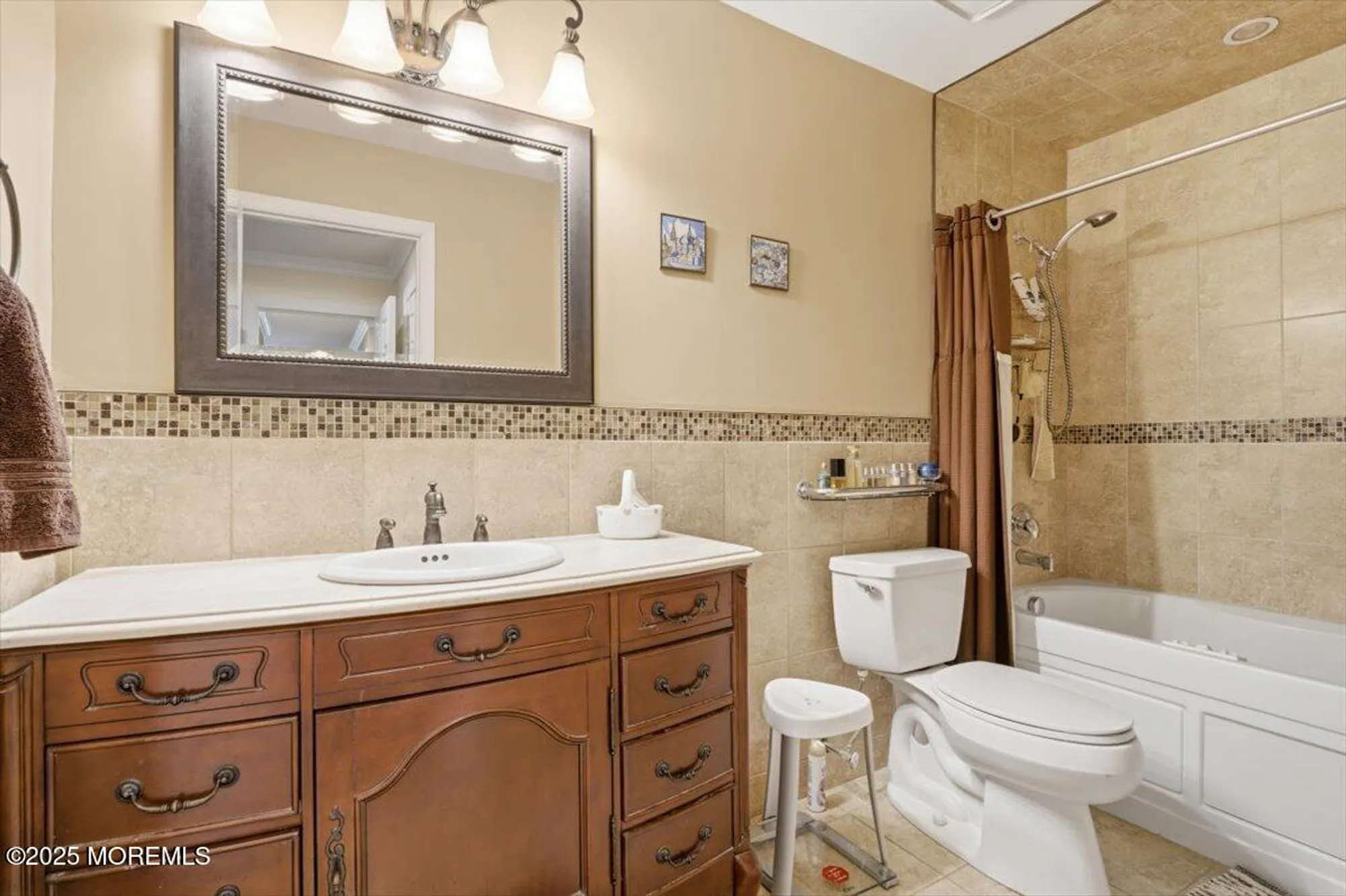 Property Slideshow image 20 of 39 | 351 sunshine ct, Englishtown, NJ, 07726