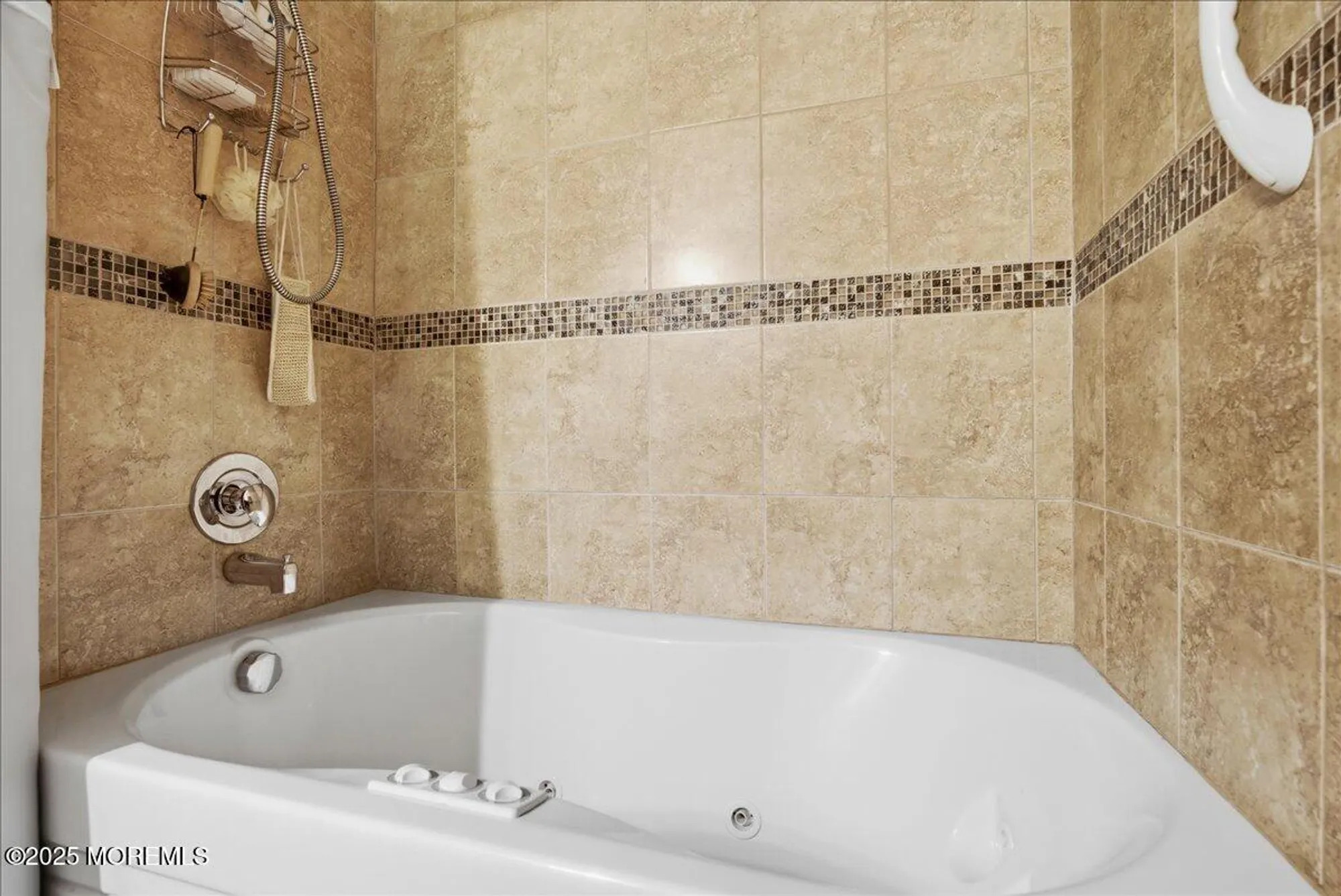 Property Slideshow image 21 of 39 | 351 sunshine ct, Englishtown, NJ, 07726