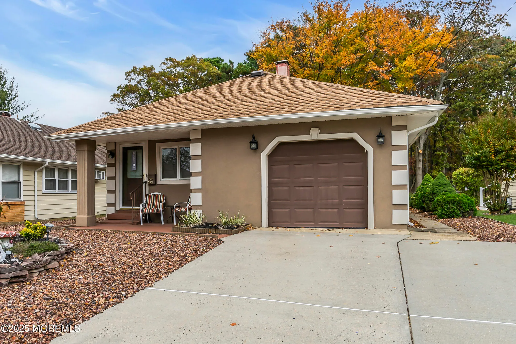 Property Slideshow image 3 of 32 | 2021 mount carmel blvd, Toms River, NJ, 08753