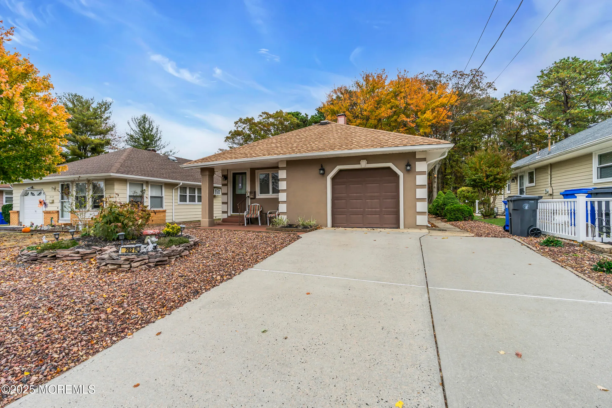 Property Slideshow image 4 of 32 | 2021 mount carmel blvd, Toms River, NJ, 08753