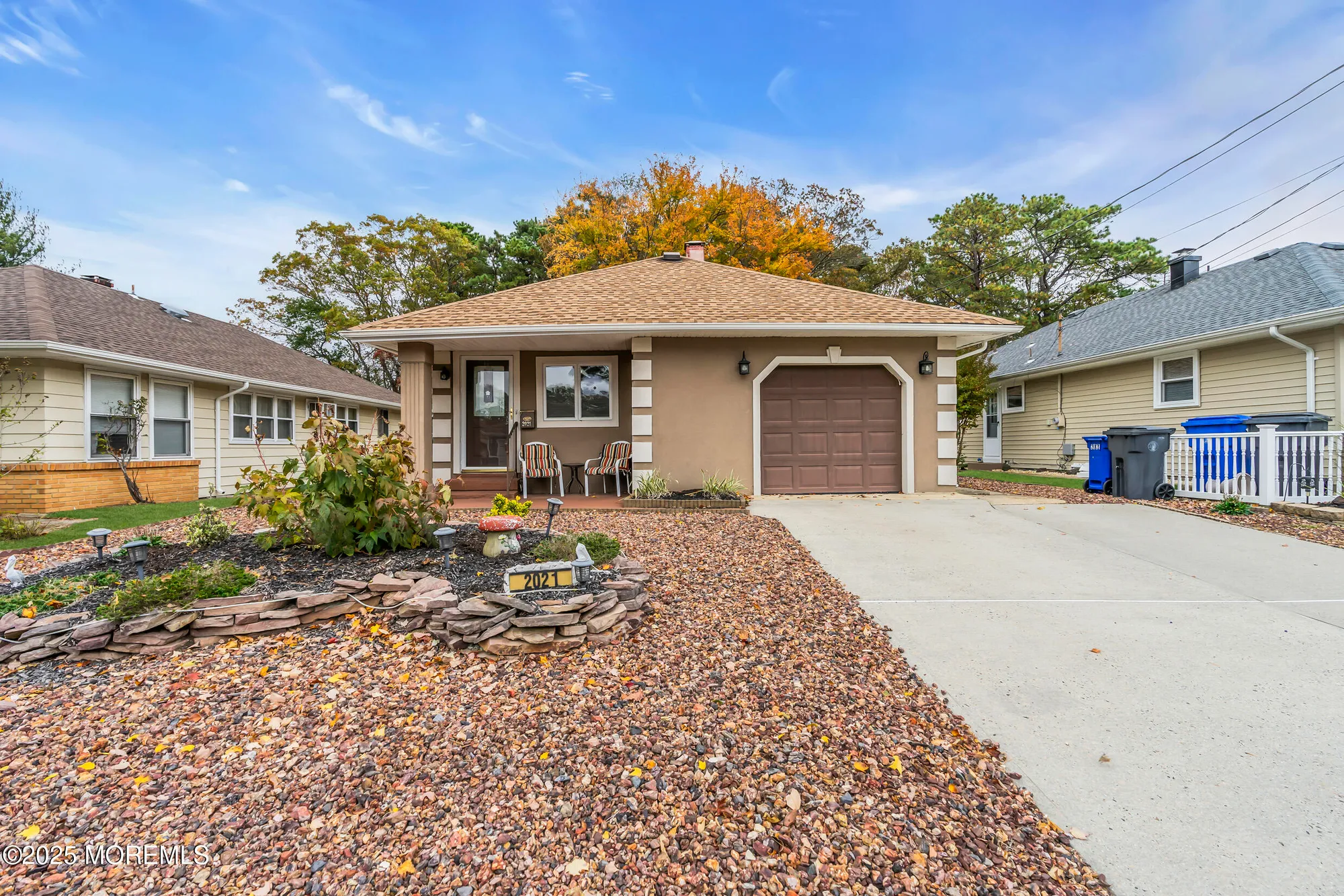 Property Slideshow image 5 of 32 | 2021 mount carmel blvd, Toms River, NJ, 08753