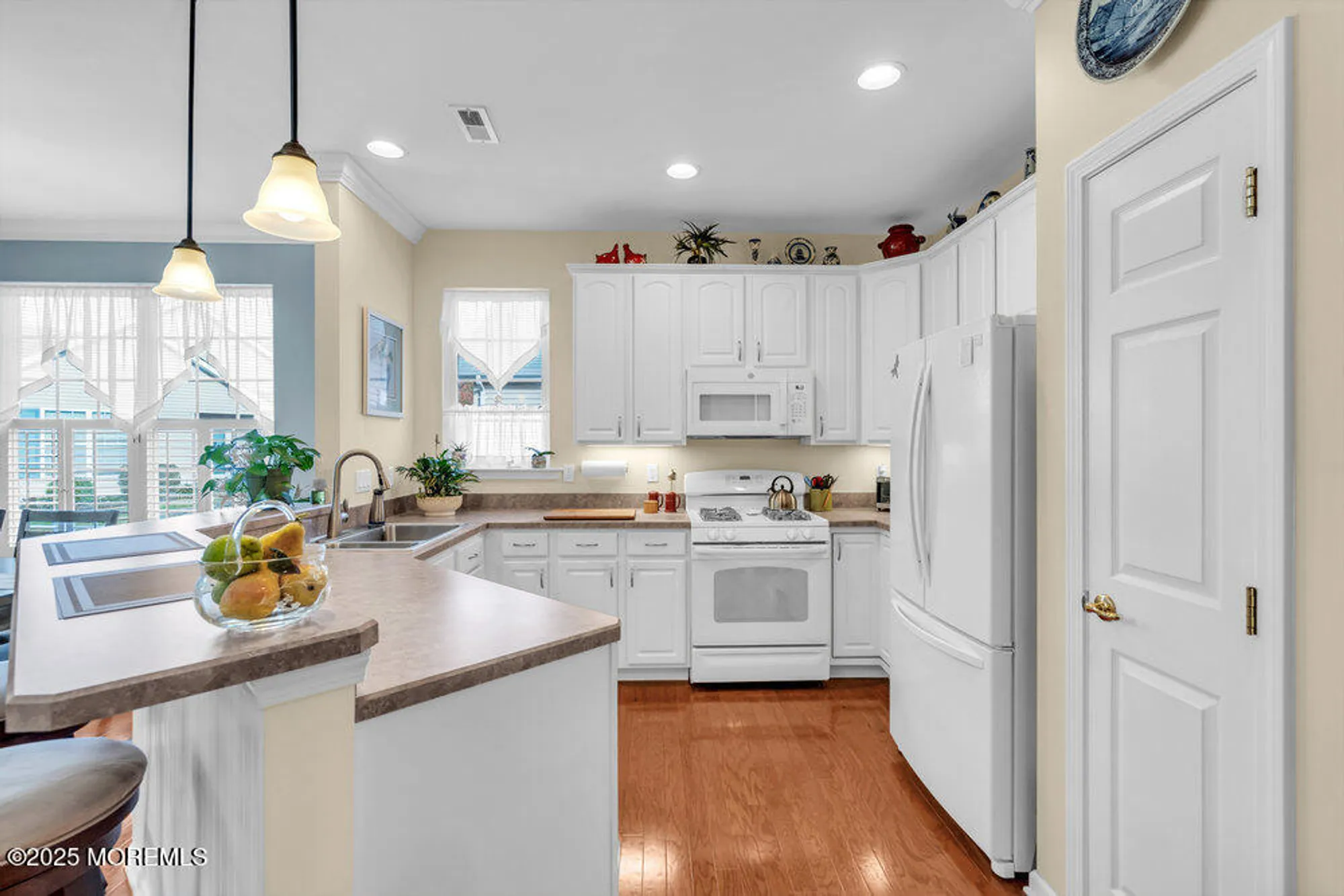 Property Slideshow image 17 of 27 | 55 winkle ct, Manchester, NJ, 08759