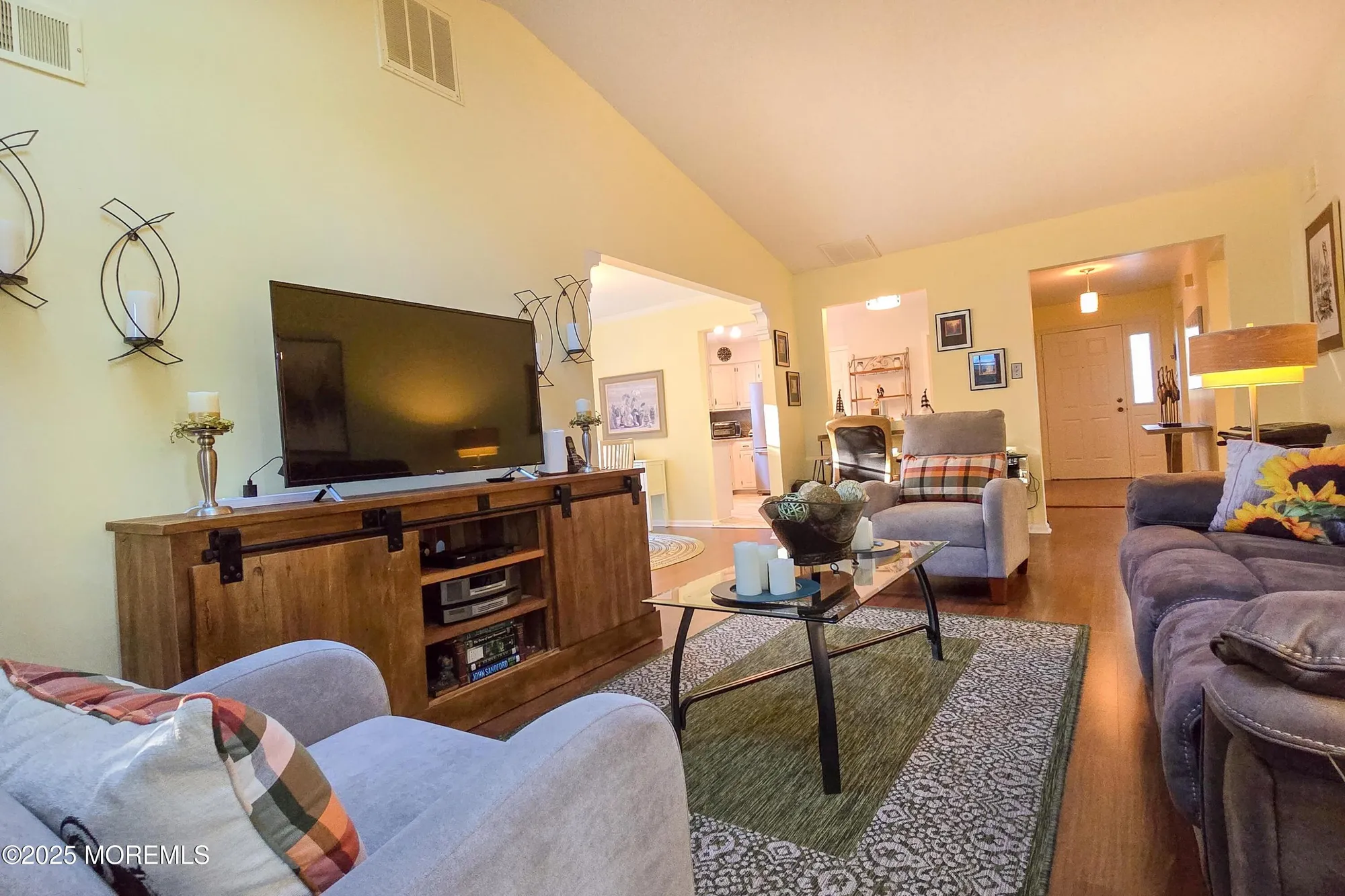 Property Slideshow image 10 of 44 | 1392 gleniffer hill rd, Toms River, NJ, 08755