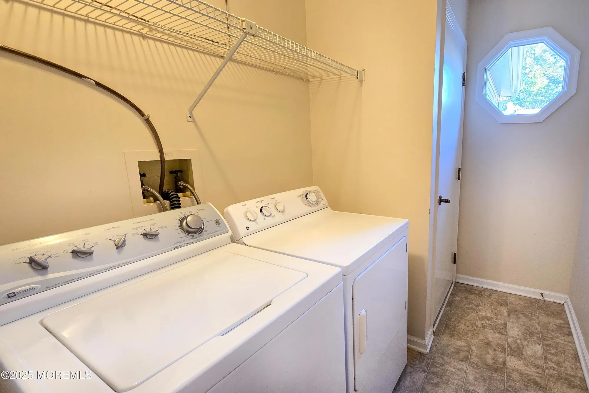 Property Slideshow image 17 of 44 | 1392 gleniffer hill rd, Toms River, NJ, 08755