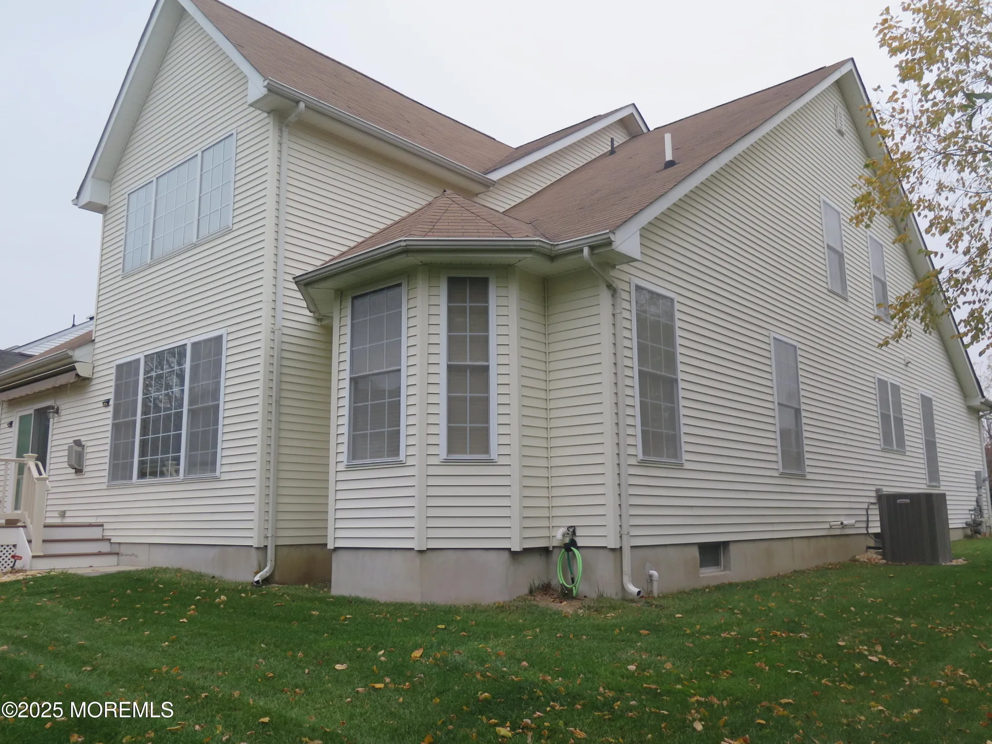 Property Slideshow image 5 of 44 | 219 everton blvd, Marlboro, NJ, 07746