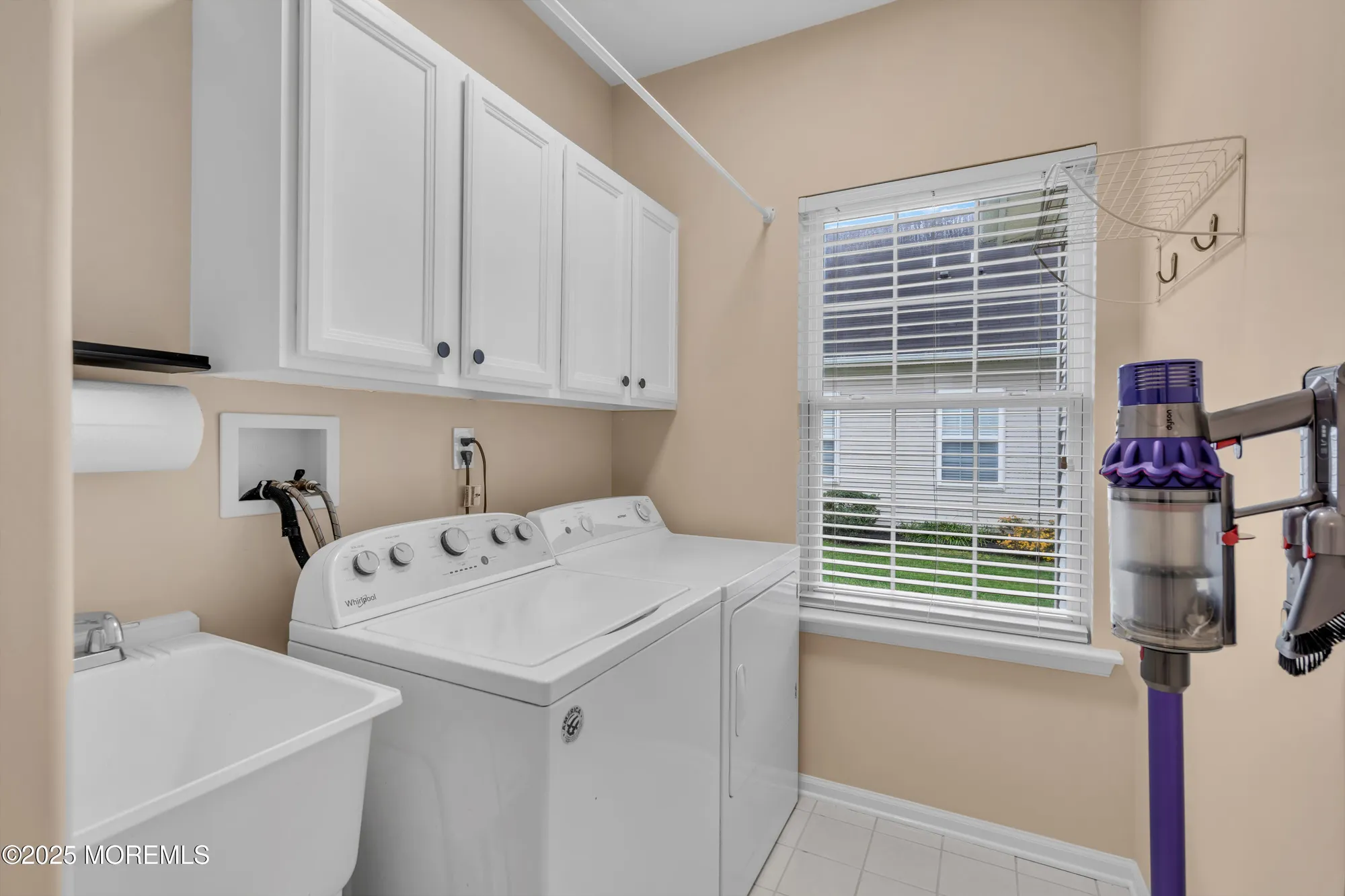 Property Slideshow image 19 of 32 | 128 eleanor rd, Manchester, NJ, 08759