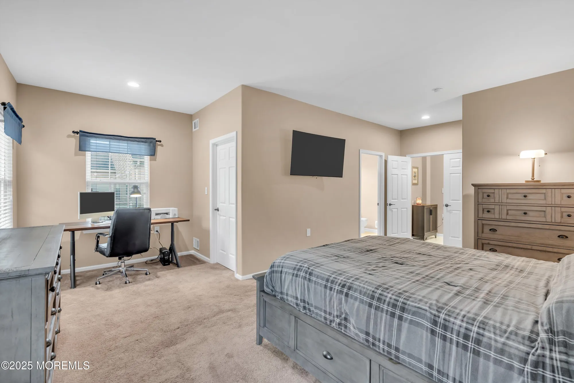 Property Slideshow image 20 of 32 | 128 eleanor rd, Manchester, NJ, 08759