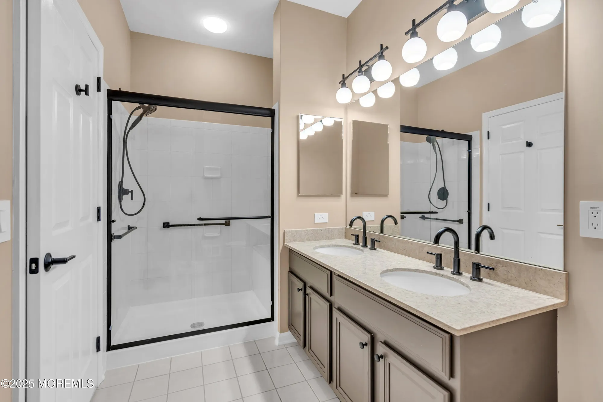 Property Slideshow image 23 of 32 | 128 eleanor rd, Manchester, NJ, 08759