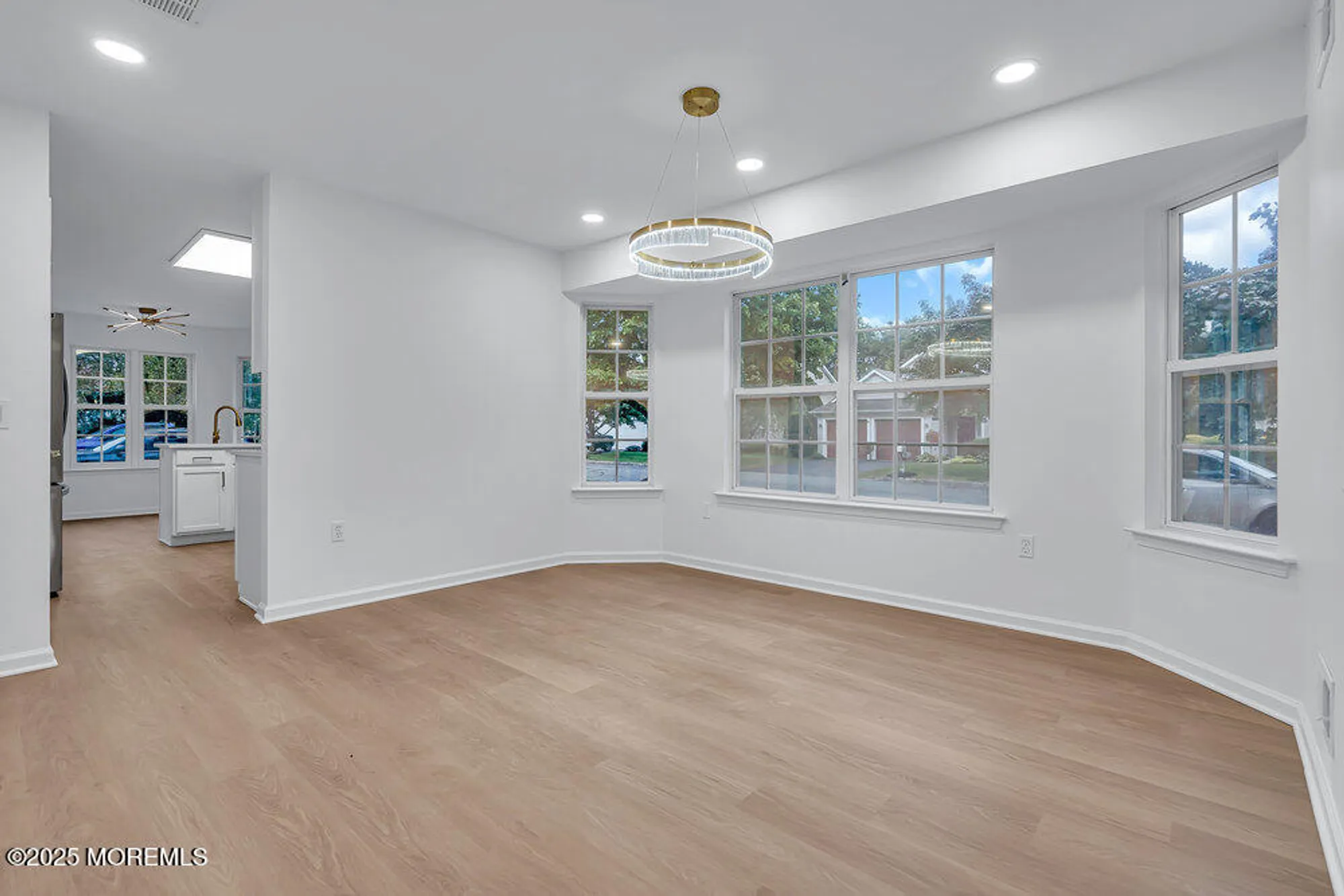 Property Slideshow image 9 of 40 | 2 schoolhouse ln, Lakewood, NJ, 08701