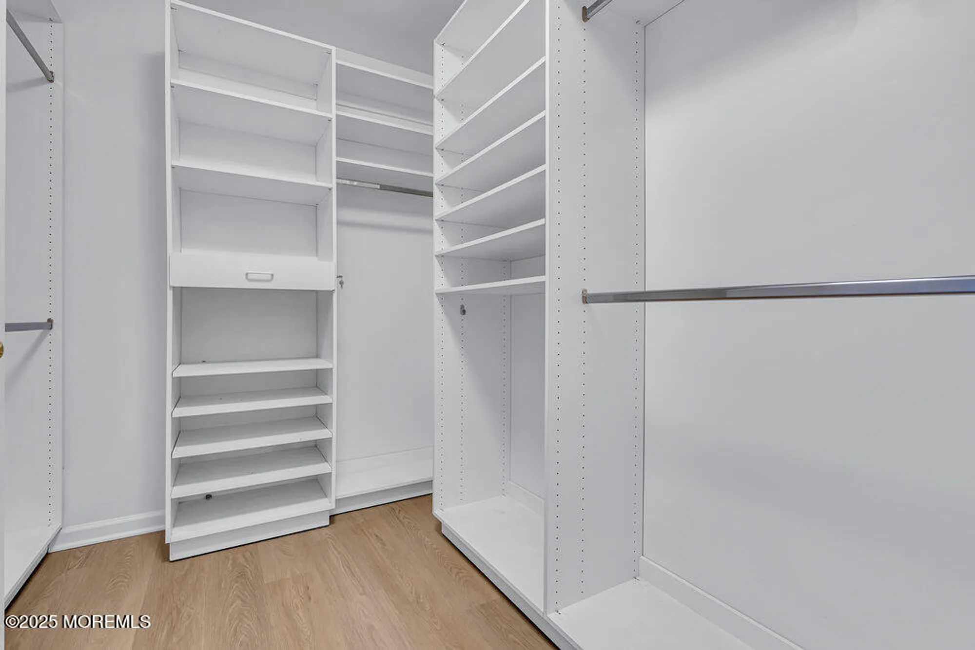 Property Slideshow image 33 of 40 | 2 schoolhouse ln, Lakewood, NJ, 08701