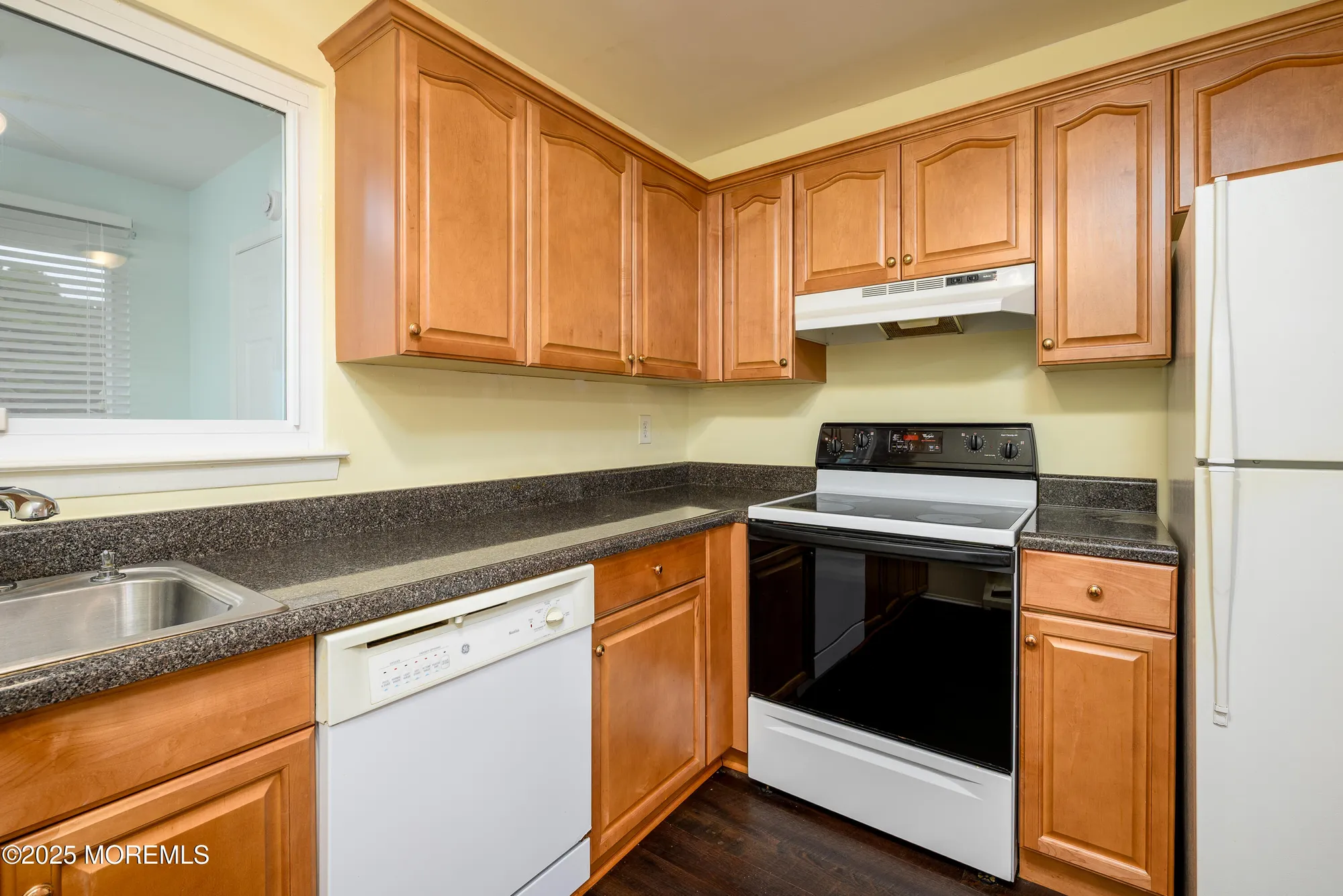 Property Slideshow image 14 of 34 | 61 parisian dr, Toms River, NJ, 08753
