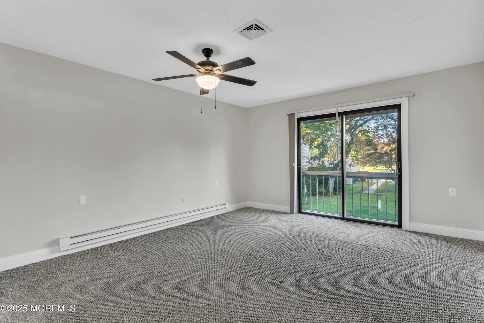 Property Slideshow image 12 of 23 | 33 auburn ct, Red Bank, NJ, 07701