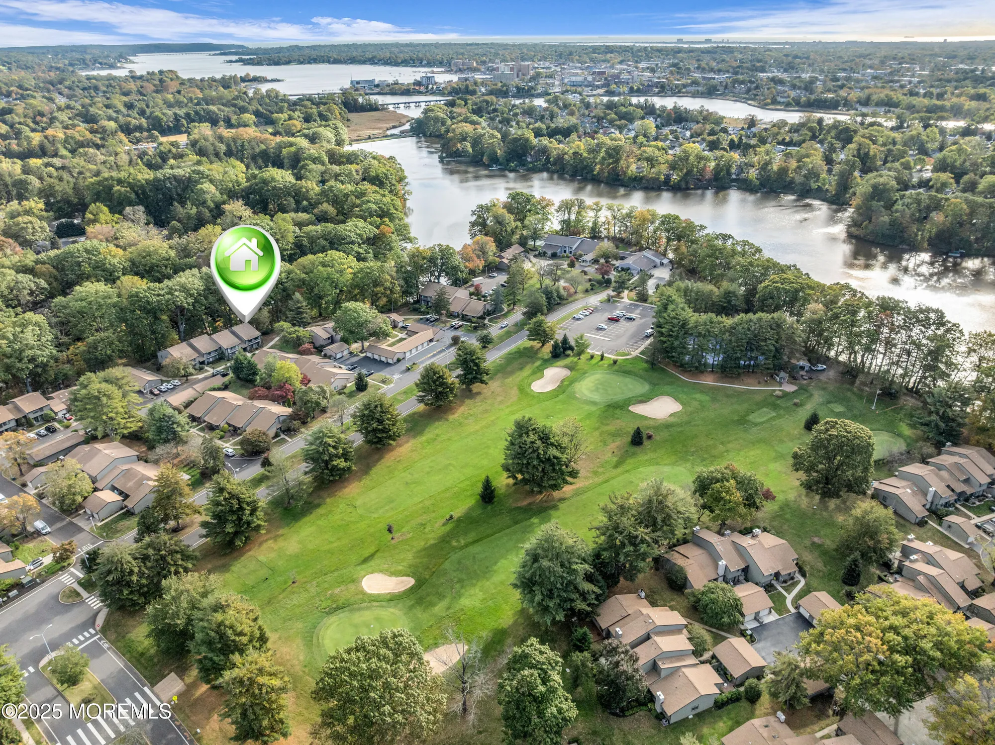 Property Slideshow image 20 of 23 | 33 auburn ct, Red Bank, NJ, 07701
