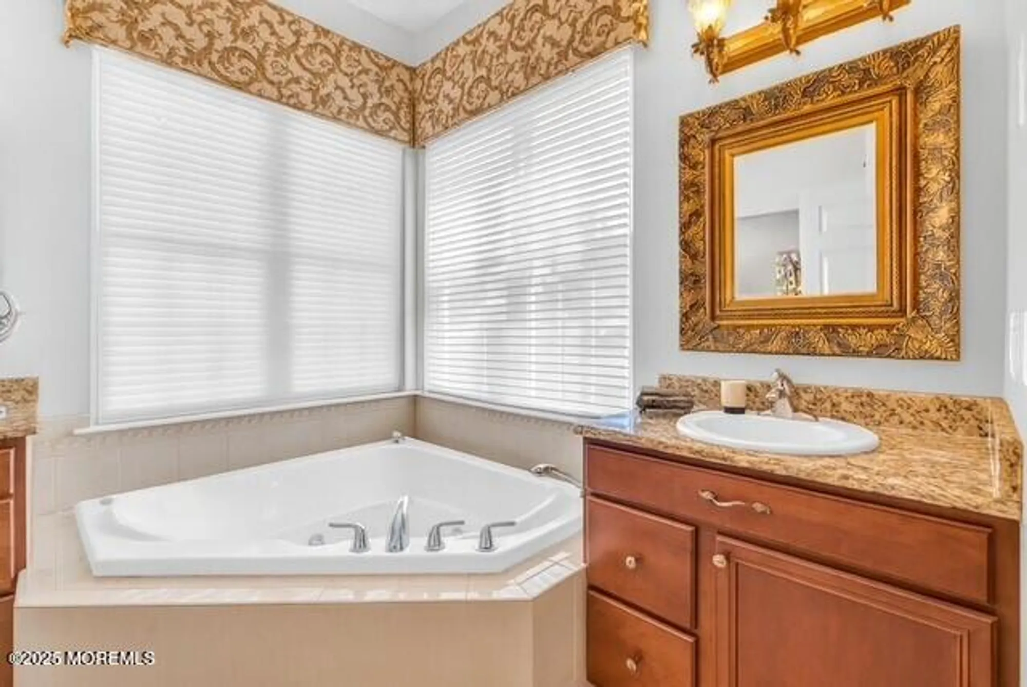 Property Slideshow image 22 of 47 | 6 northshire ct, Freehold, NJ, 07728