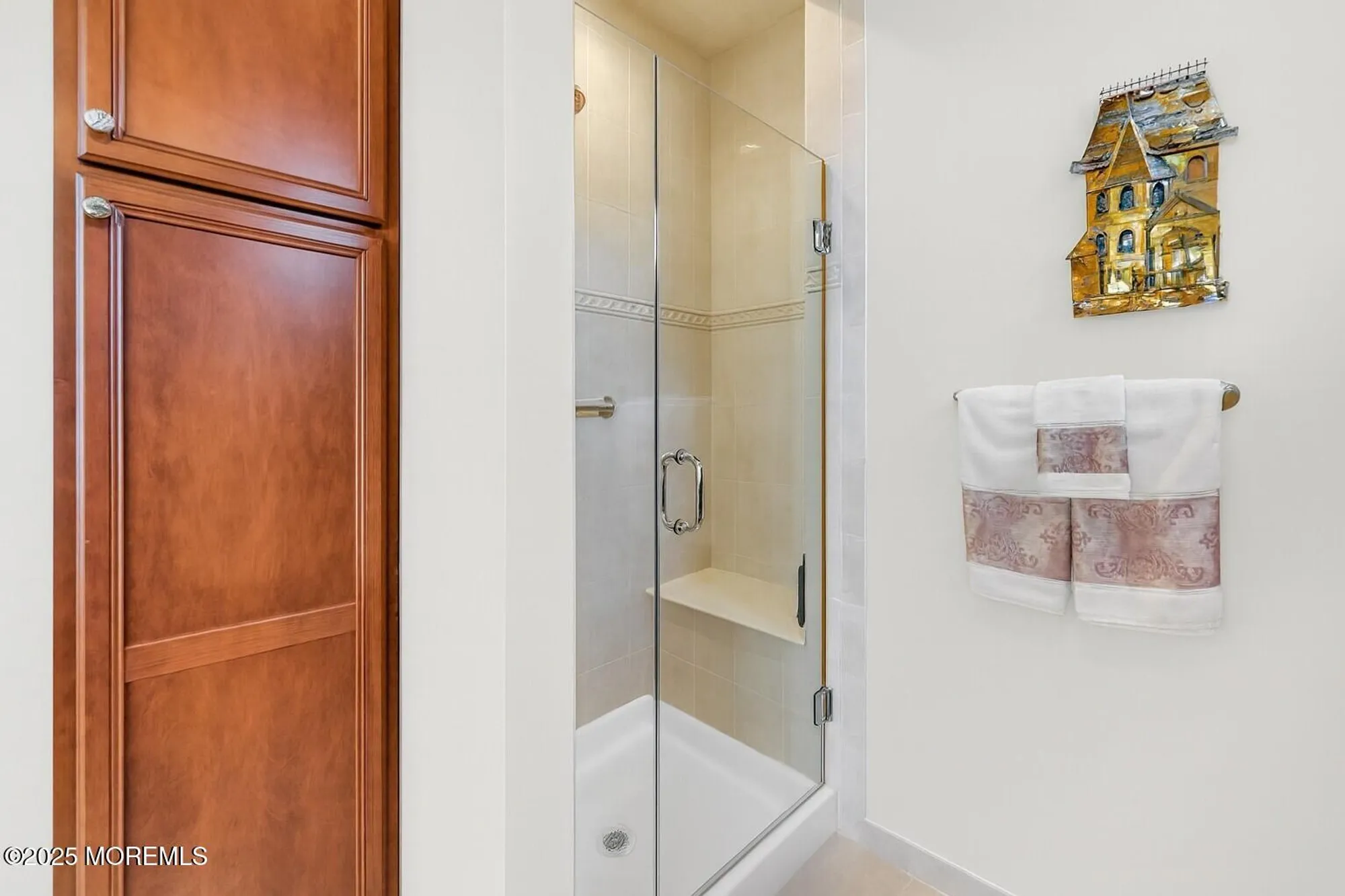 Property Slideshow image 24 of 47 | 6 northshire ct, Freehold, NJ, 07728