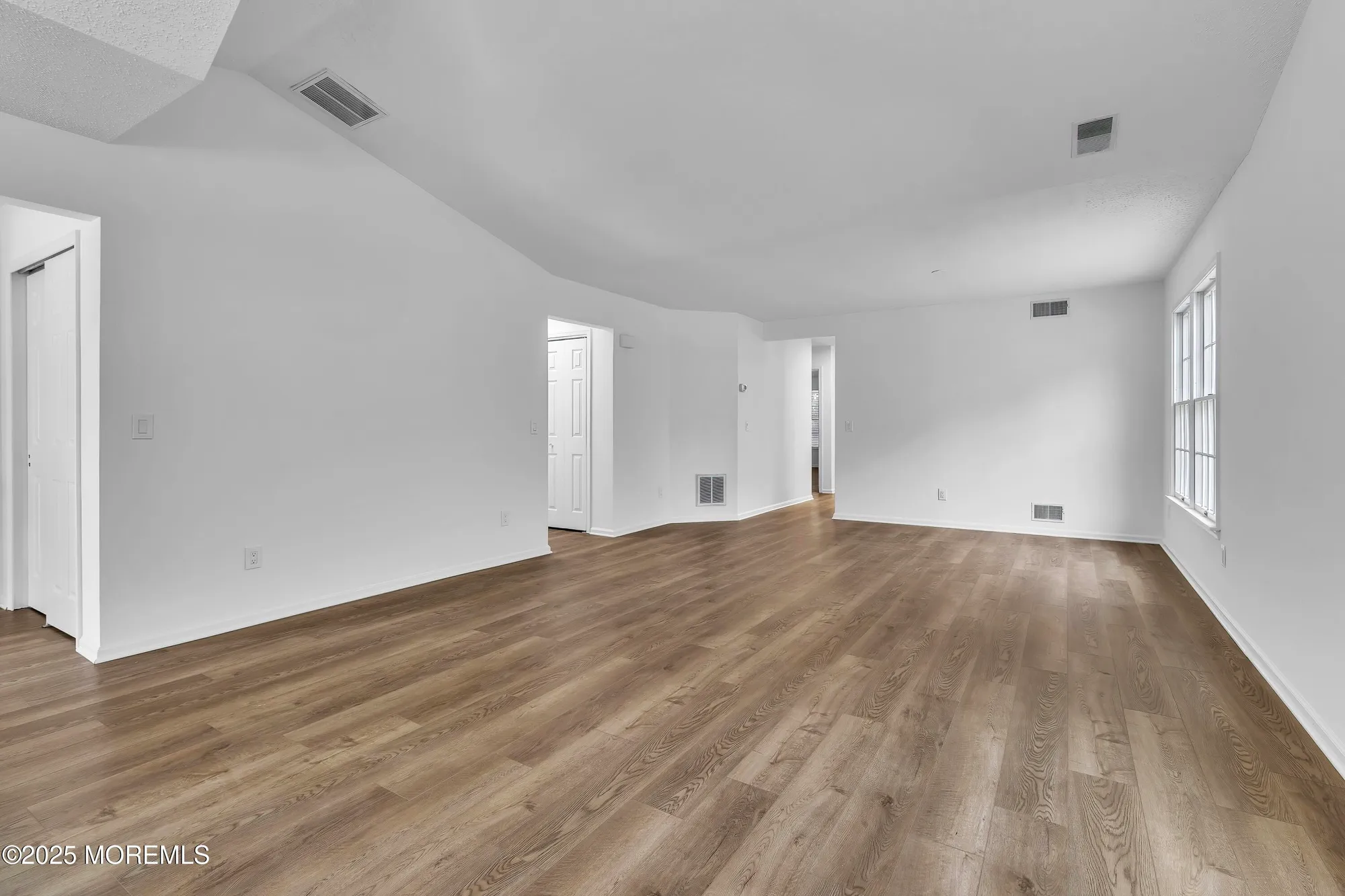 Property Slideshow image 13 of 54 | 1618 crimson rd, Toms River, NJ, 08755