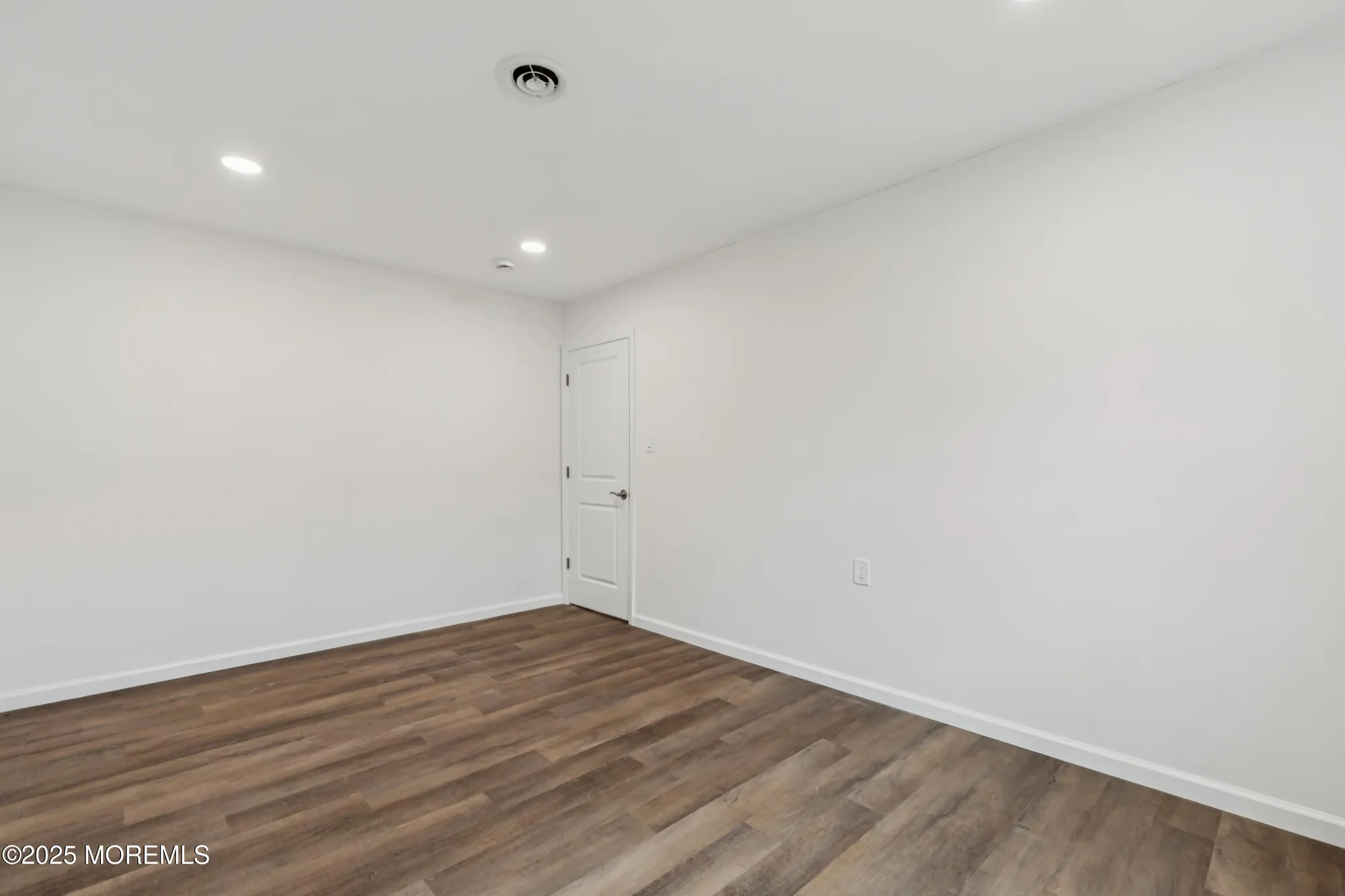 Property Slideshow image 23 of 56 | 821 jamaica blvd, Toms River, NJ, 08757