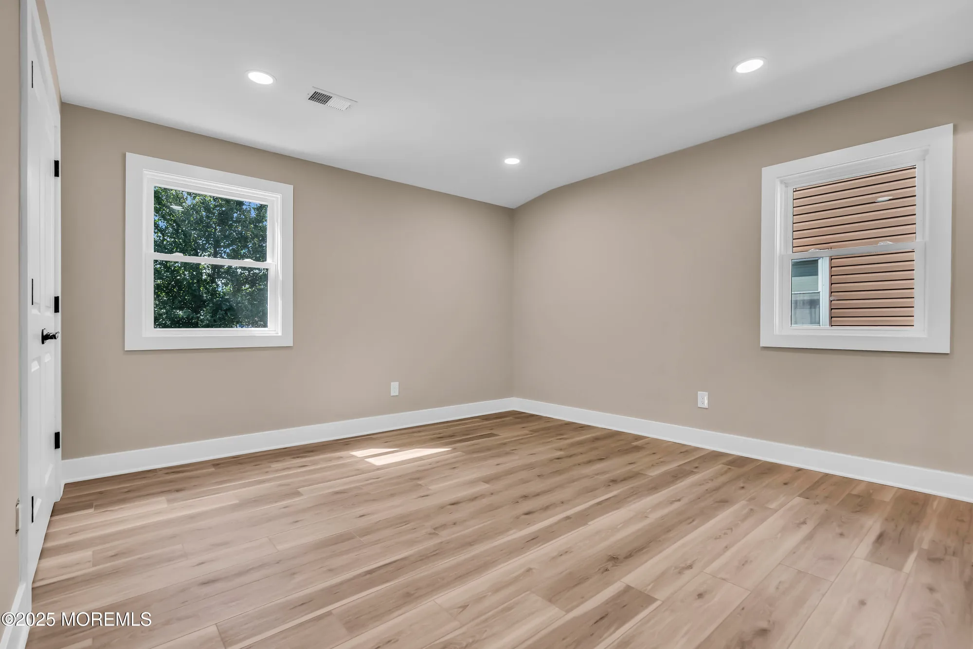 Property Slideshow image 32 of 41 | 6 langley rd, Toms River, NJ, 08757