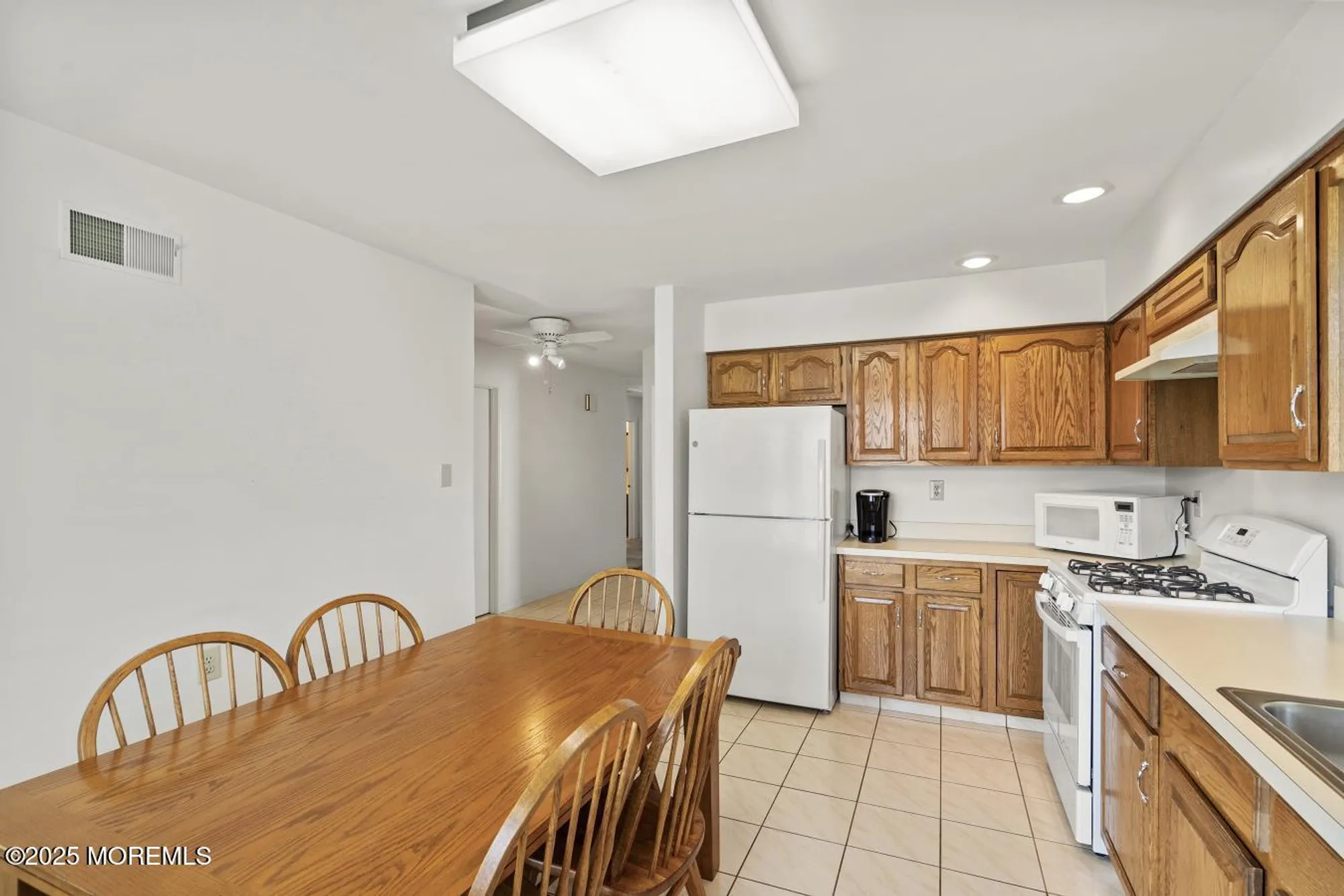 Property Slideshow image 4 of 19 | 7 bishop ct, Marlboro, NJ, 07746