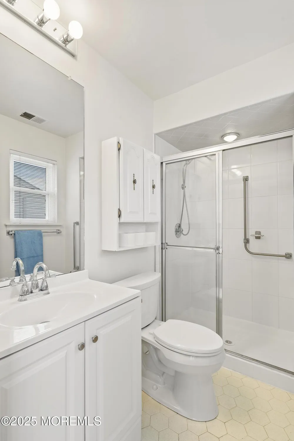Property Slideshow image 11 of 19 | 7 bishop ct, Marlboro, NJ, 07746