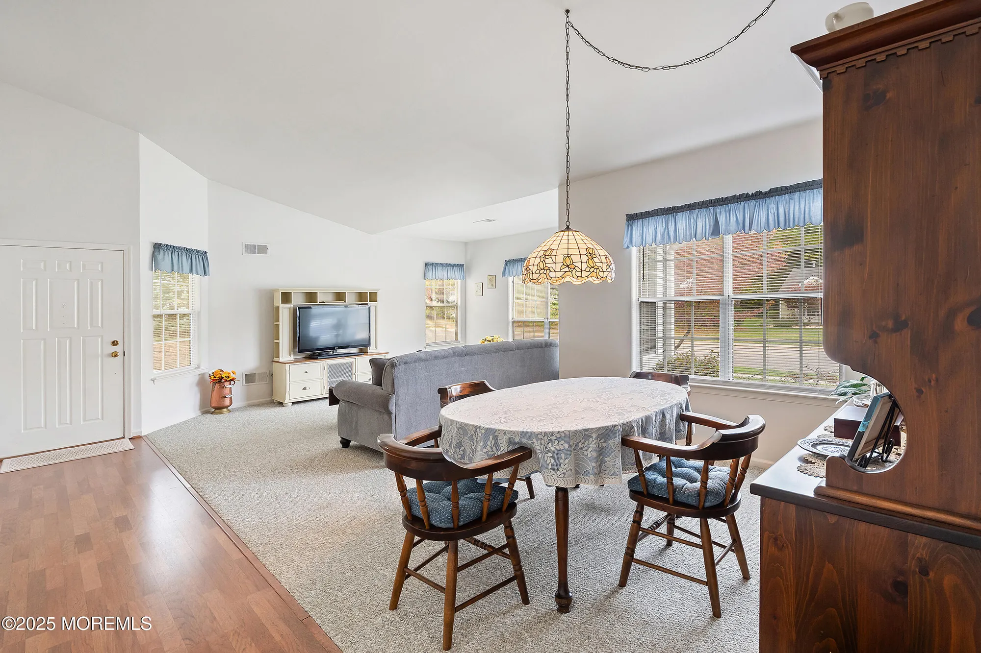 Property Slideshow image 6 of 40 | 1136b thornbury ln, Manchester, NJ, 08759